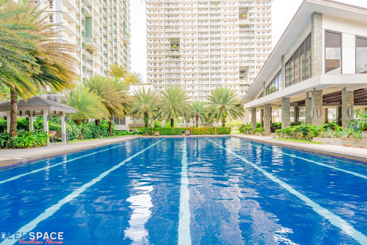 Elegant Tropical 2BR · Verdon Parc, Davao City — photo 32
