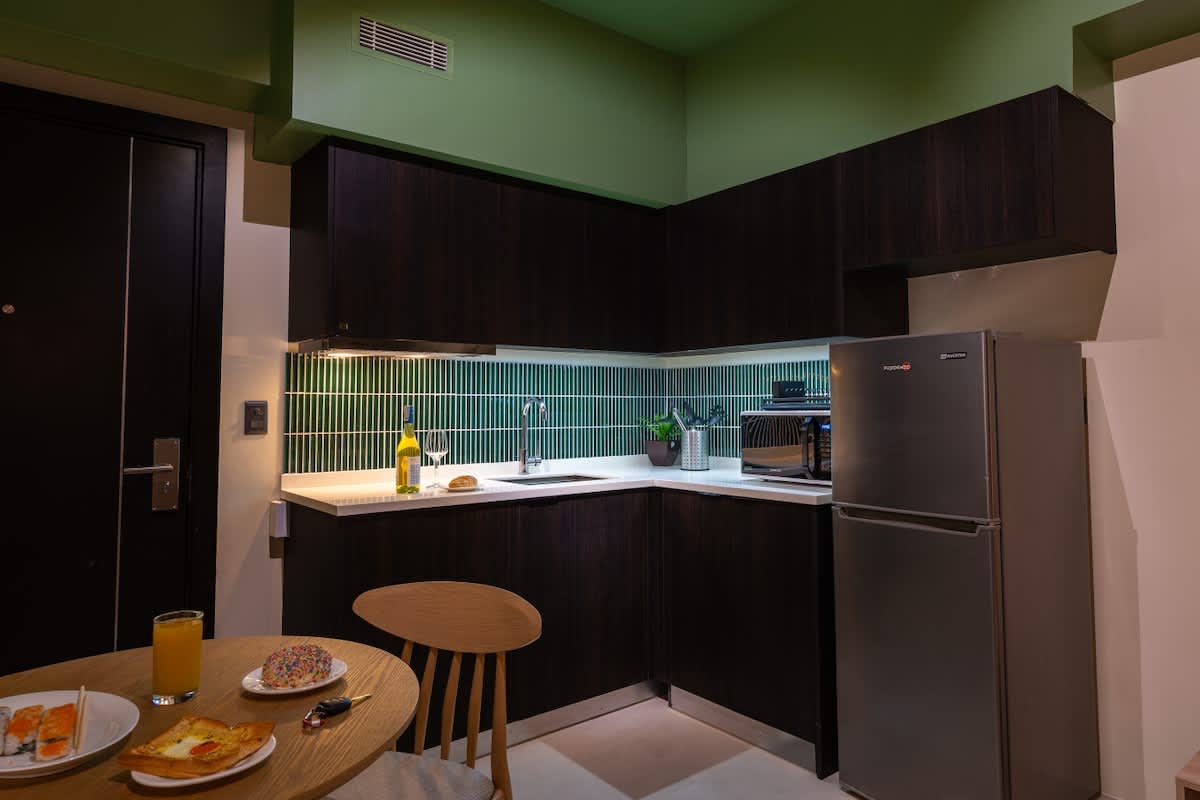 Contemporary 1BR with City Views · Aeon Towers, Davao City — photo 9