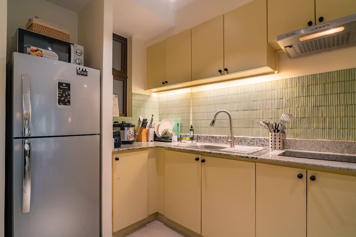 Charming Inner-City 2BR · Magallanes, Davao City — photo 9