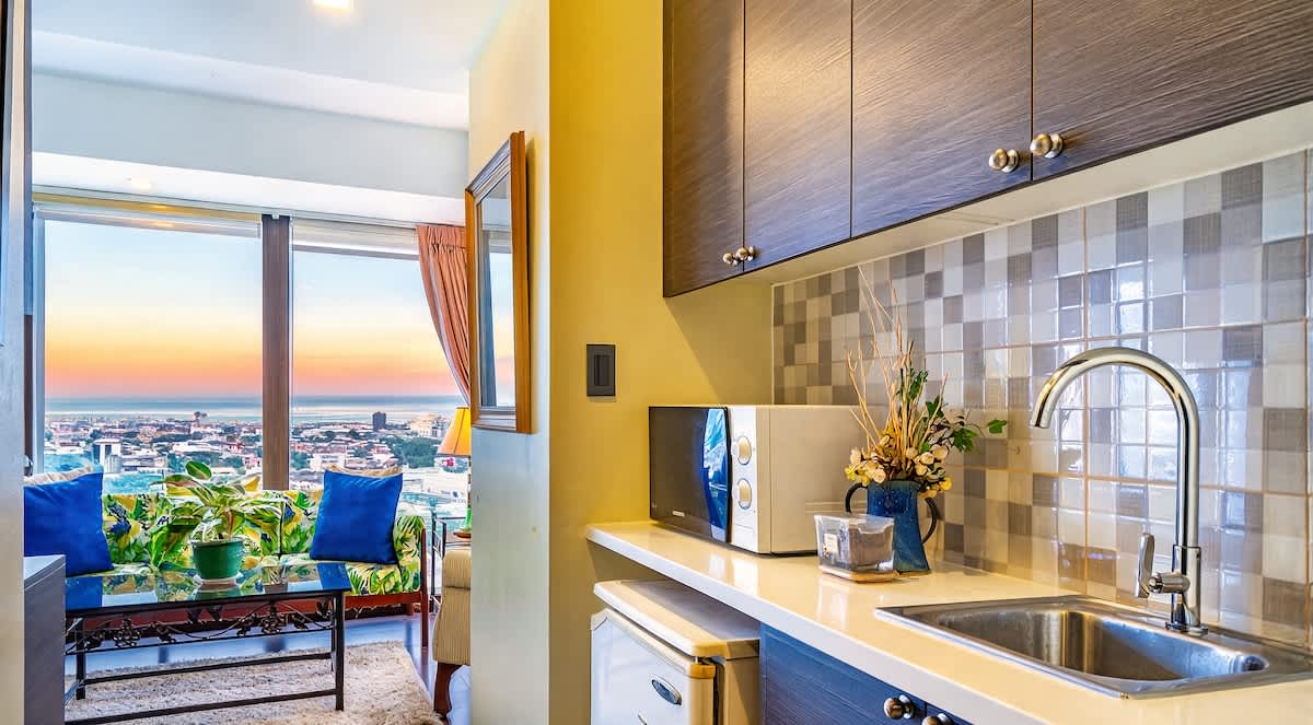 Spacious 2BR Suite with Samal Views · Aeon Towers, Davao City — photo 17