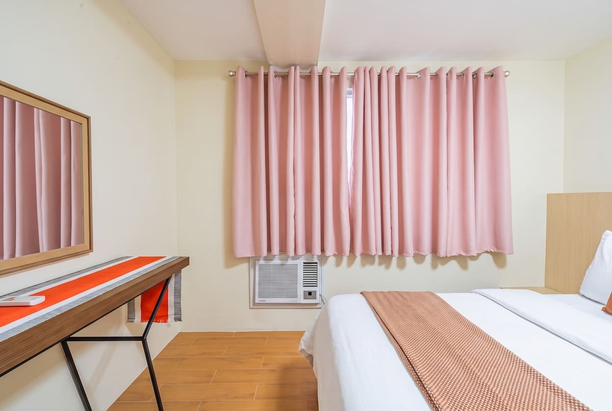 Spacious 2BR  ·  Pool  ·  Near Airport & Samal Ferry, Davao City, photo 18