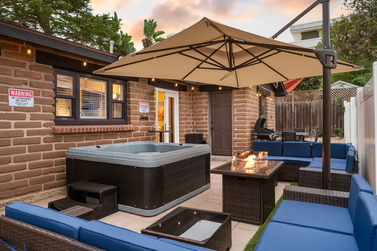 Fun-Filled Family Retreat | 6 Queens & Spa