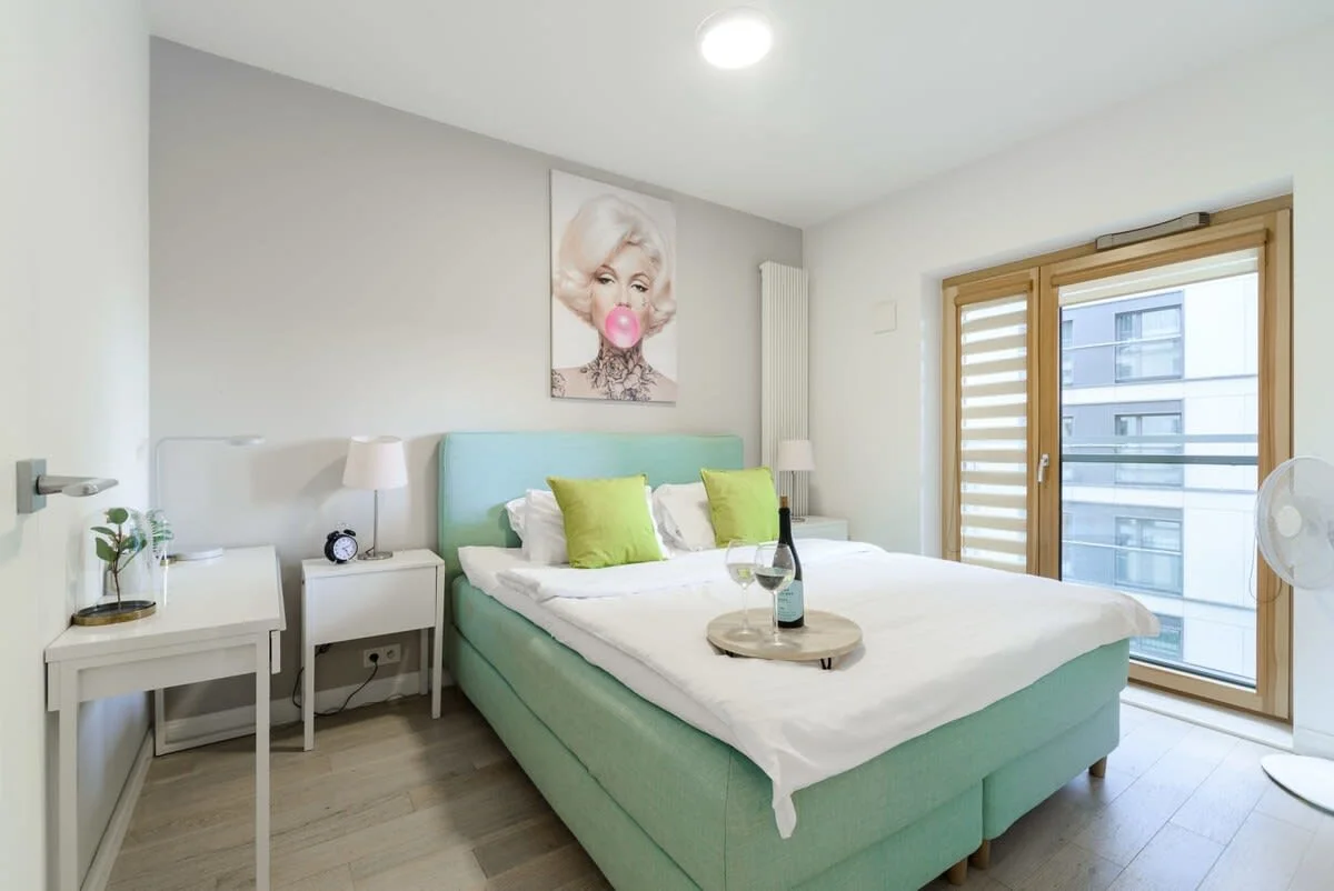 Zdjęcie 1 z 25 – Lumina w Mennica Residence w Warszawie