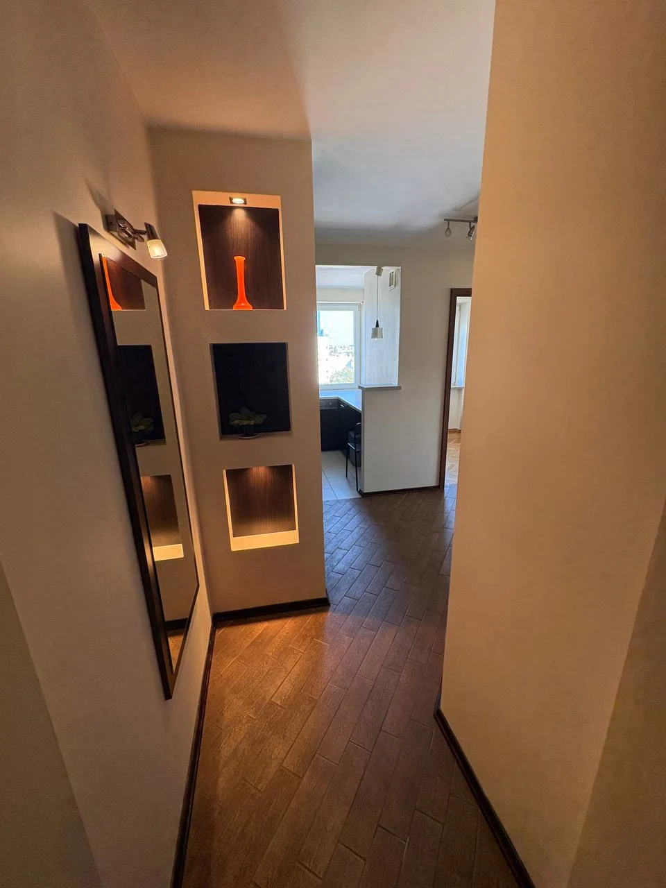 Zdjęcie 1 z 12 – Apartament 3-pokojowy · Ochota