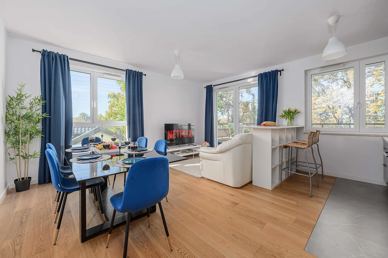 Photo 1 of 31 – Lumina Comfort 2BR Apart w/ Parking & Balcony I AC