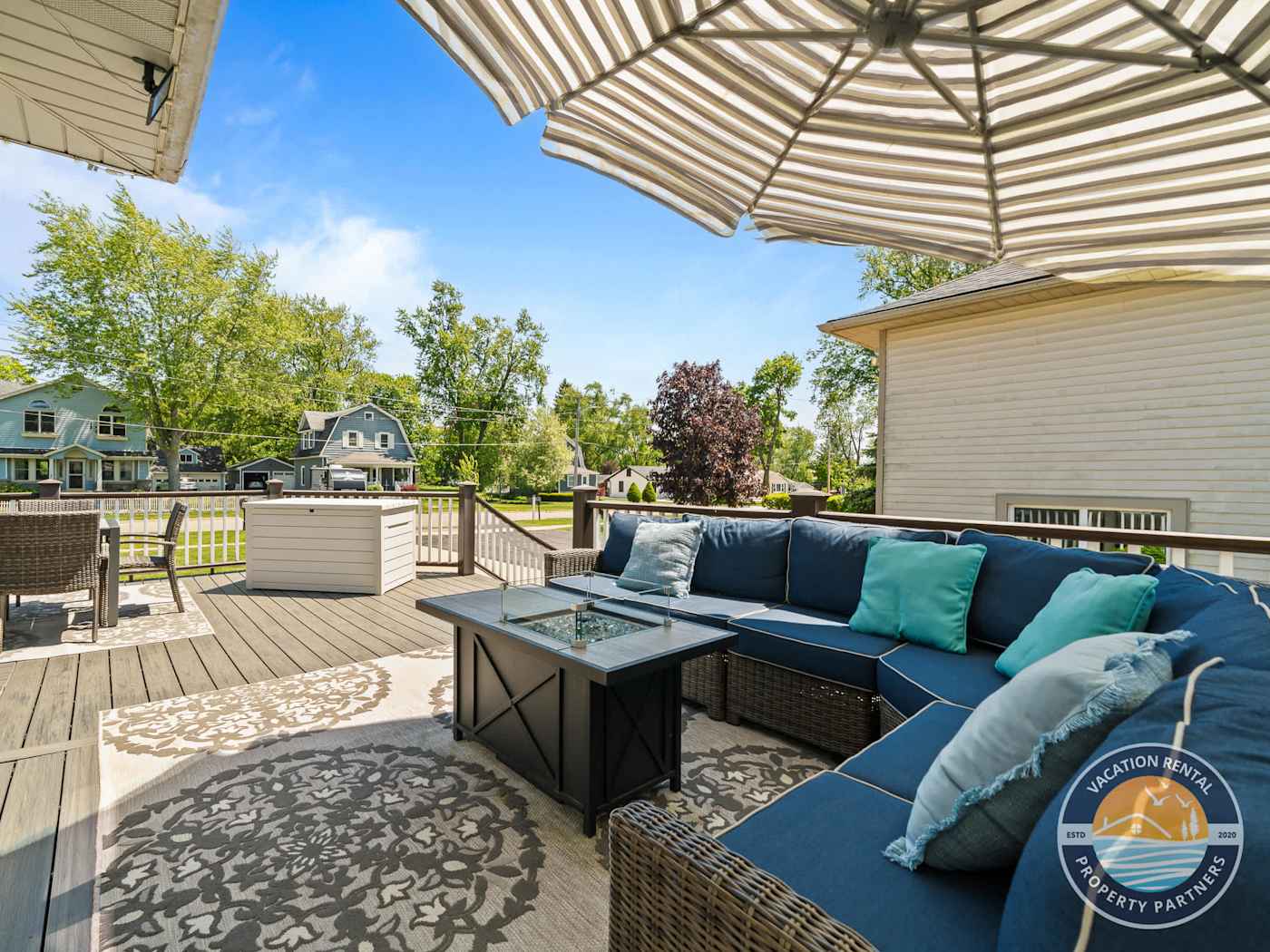 Maplewood Manor &mdash; 6-bedroom Lake Geneva golf estate