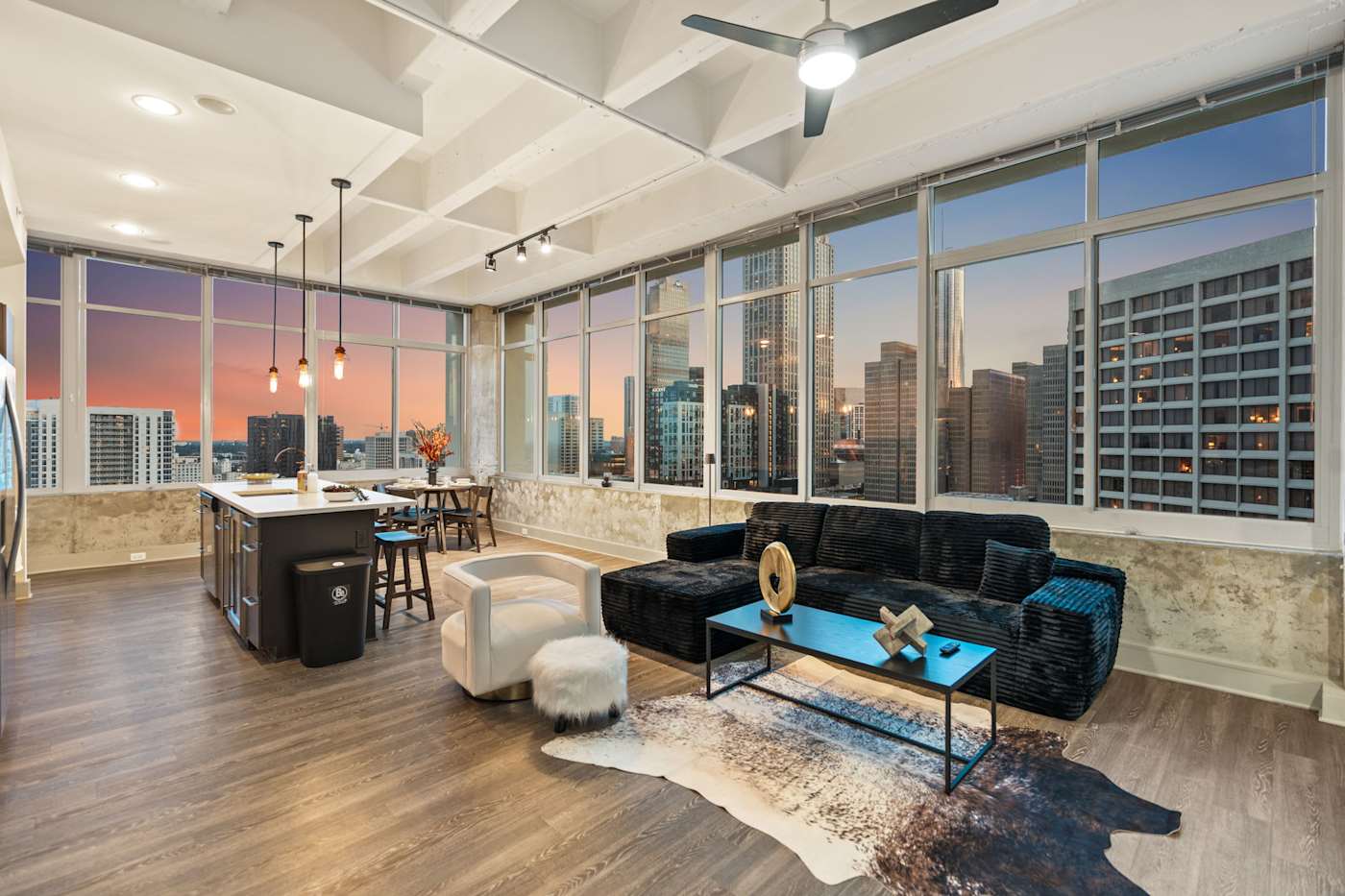 Skyline Atlanta Stay King Suites + Pool