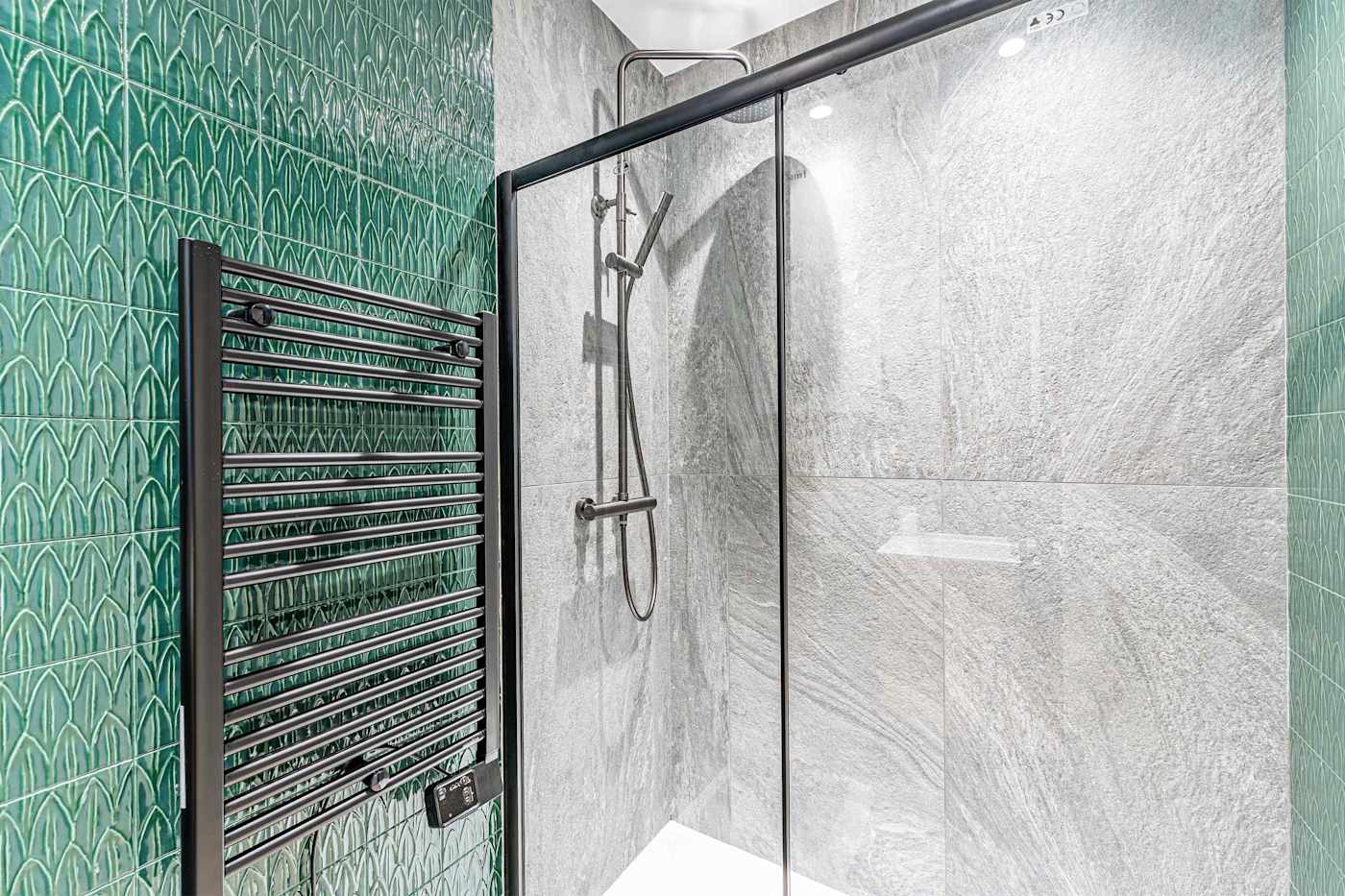 Rue Manuel, South Pigalle — interior