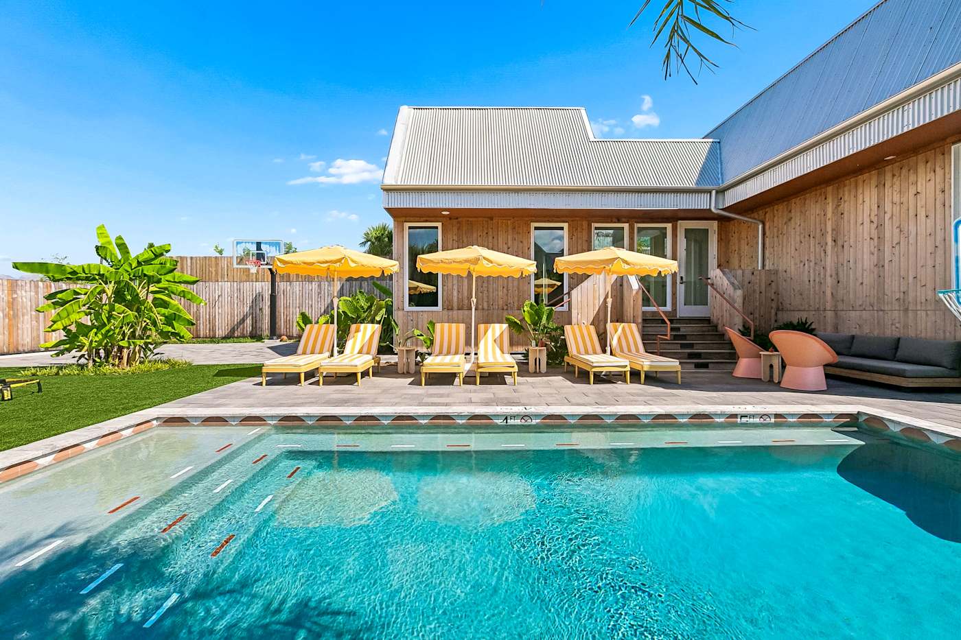 The Pool at The Cocodrie