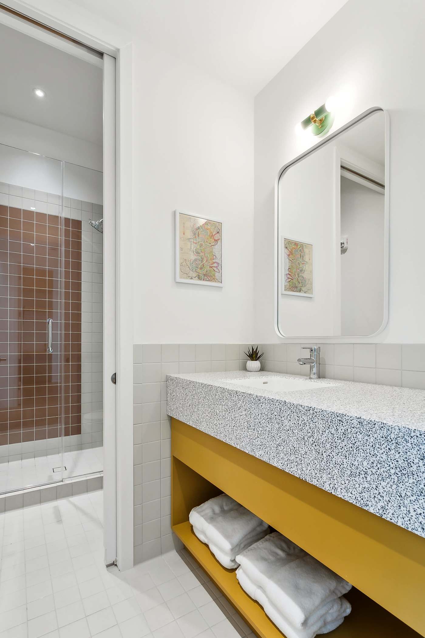 Bathroom 8 at The Cocodrie