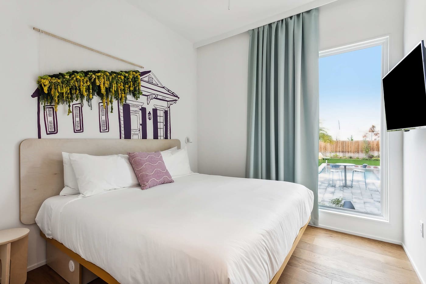 Bedroom 6 · King at The Cocodrie