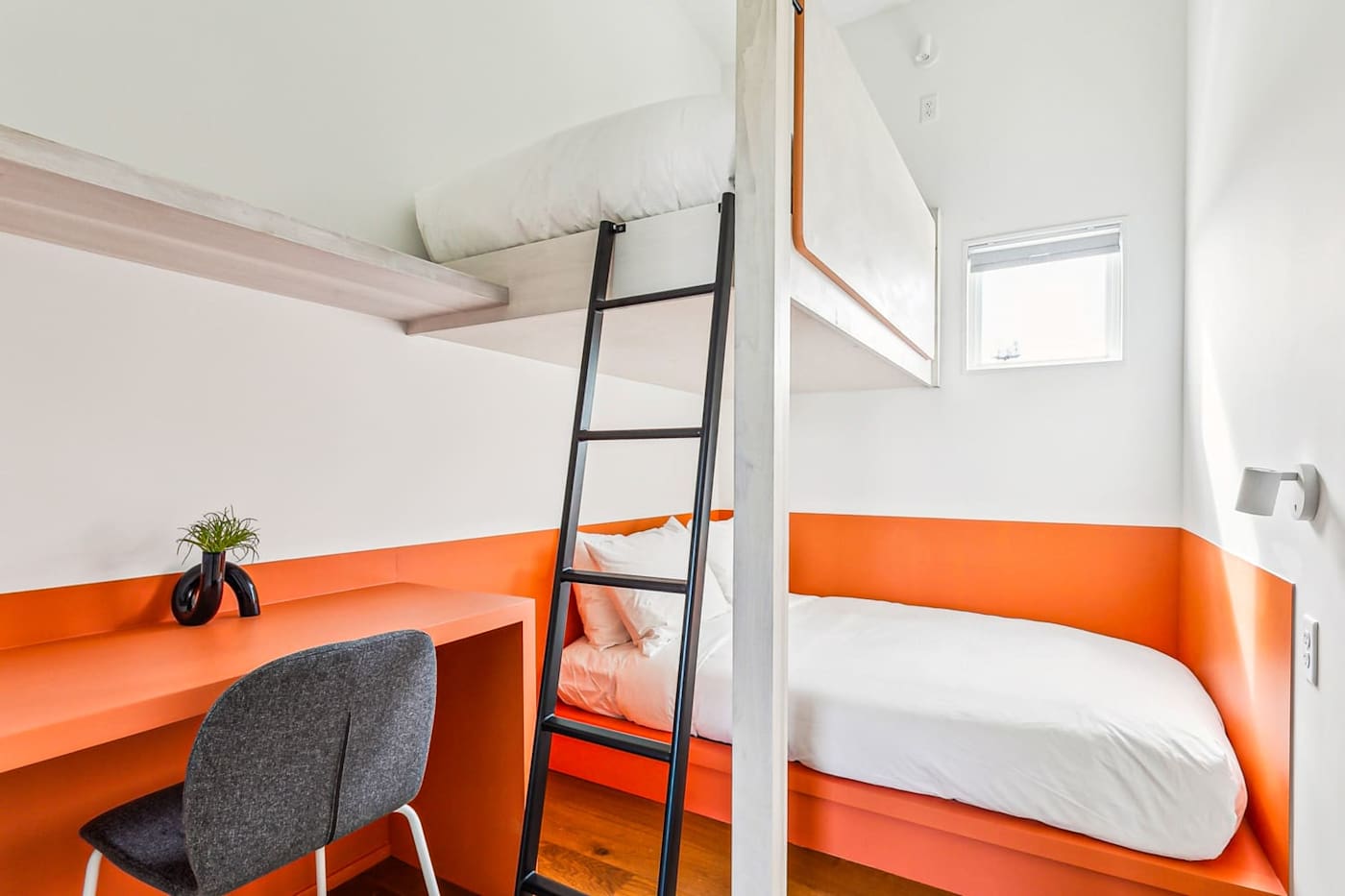 Bedroom 11 · Full + twin bunk at The Florentine