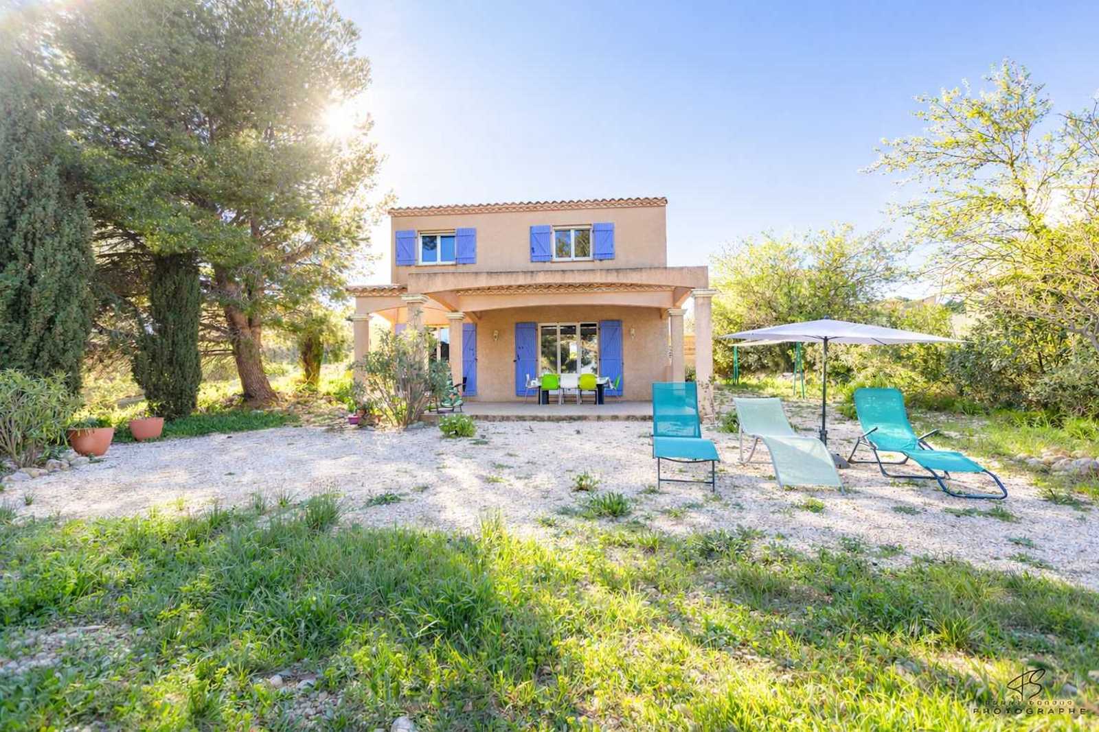 La Terrasse d'Azur – Vue Mer, Jardin & Parking : vue principale