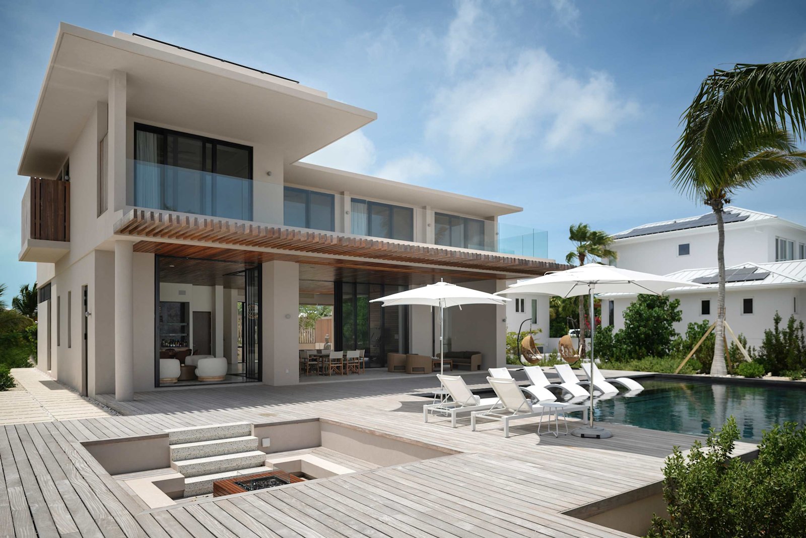 Villa Marahuyo terrace lounge, Grace Bay, Turks & Caicos