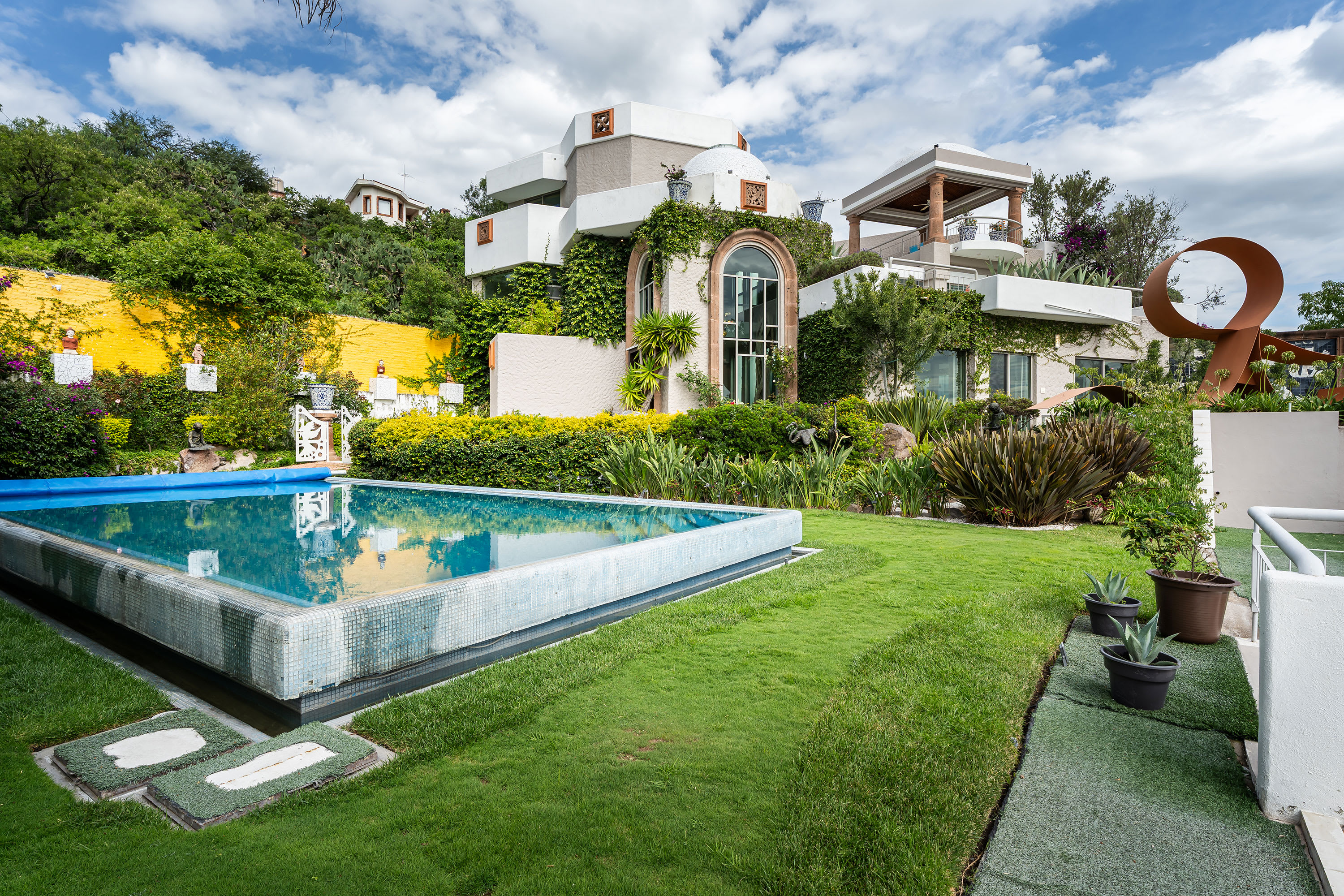 Casa Abacanto I, 3BR Retreat with Pool & Hot Tub
