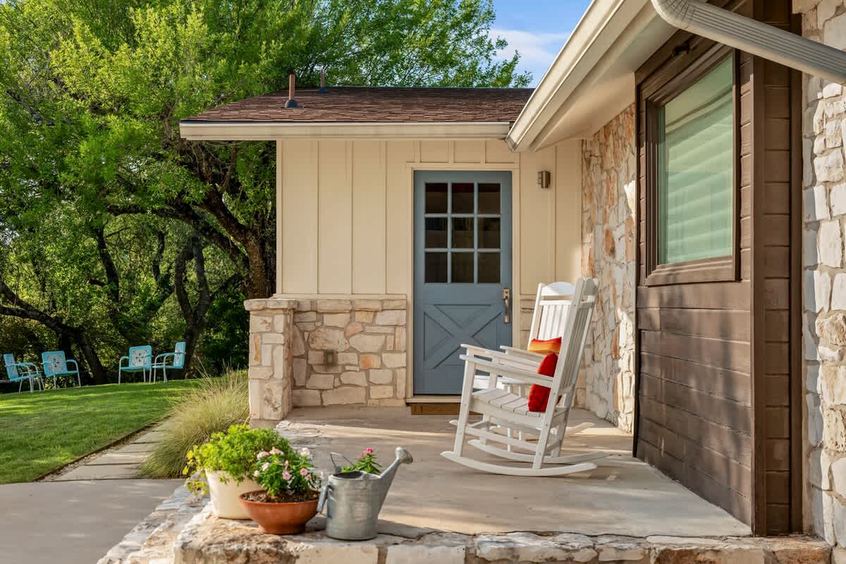 Nestled In Nature Compound, photo 7