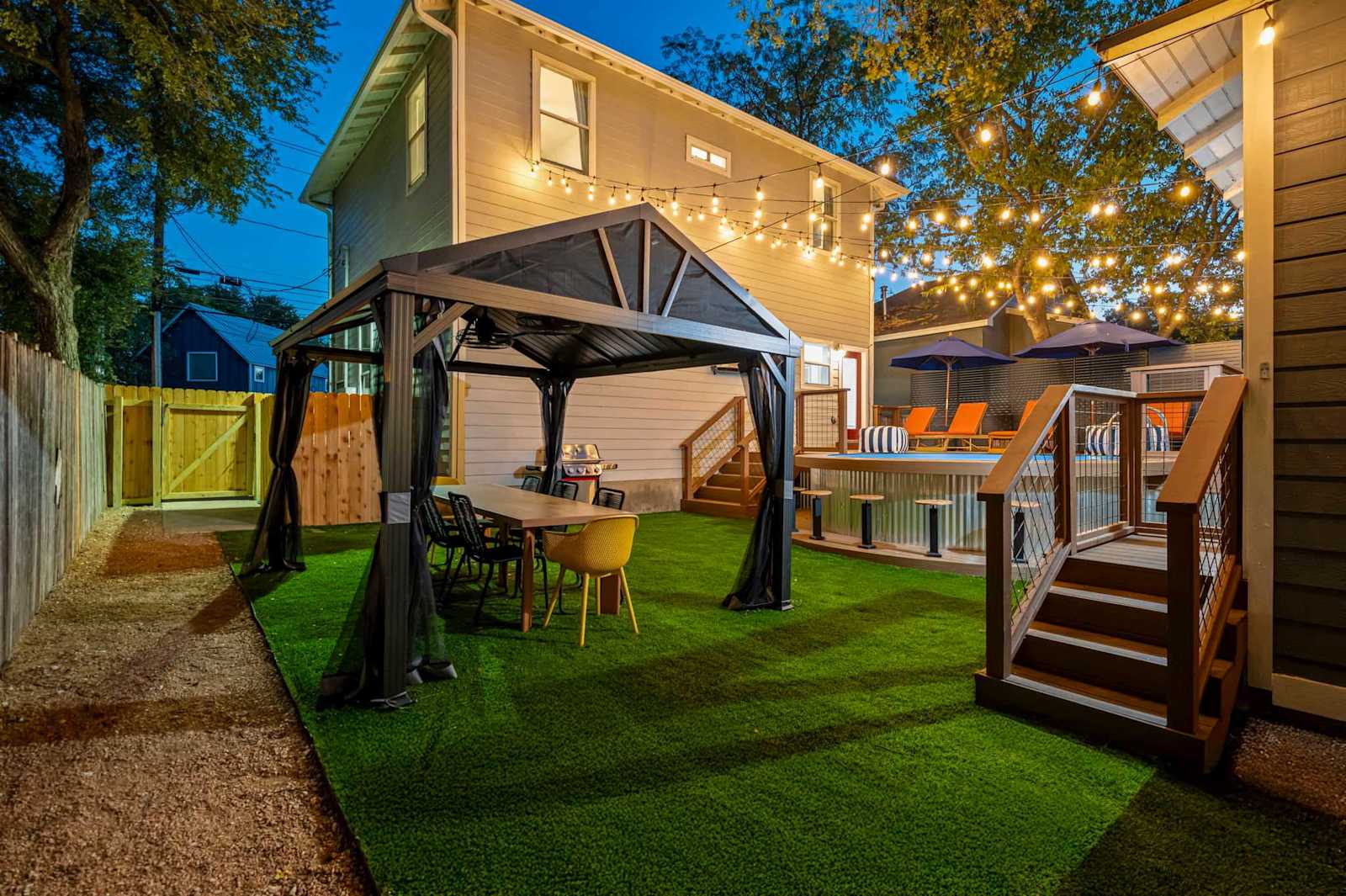 The Backyard Bliss, photo 42