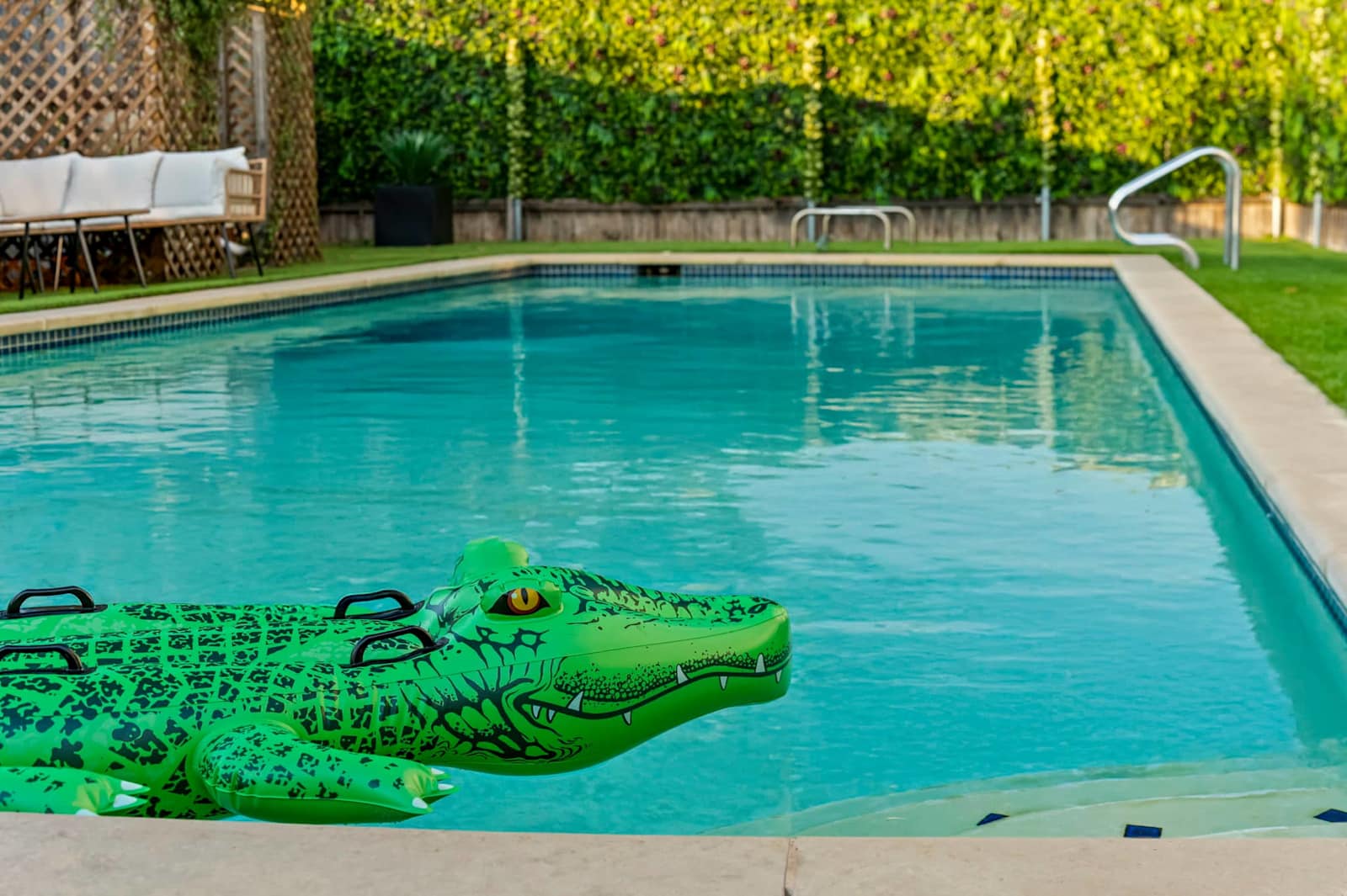 Poolside Funhouse, photo 60