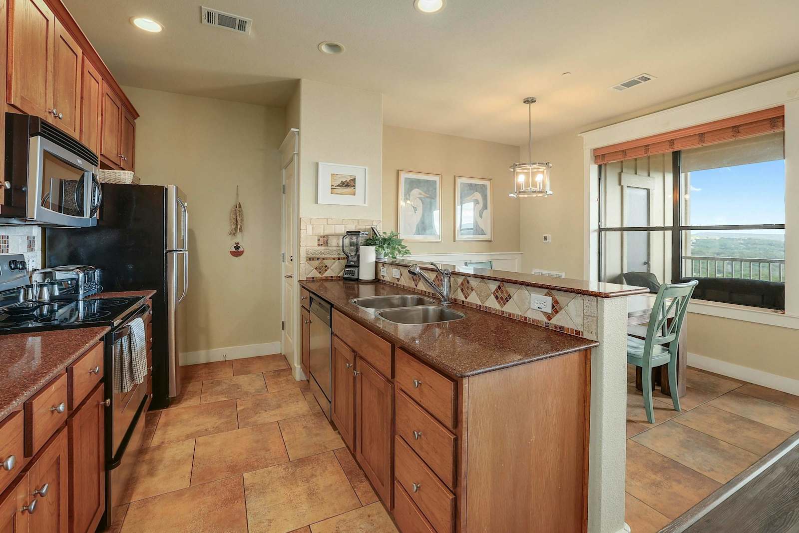 Hill Country Hideaway, photo 12