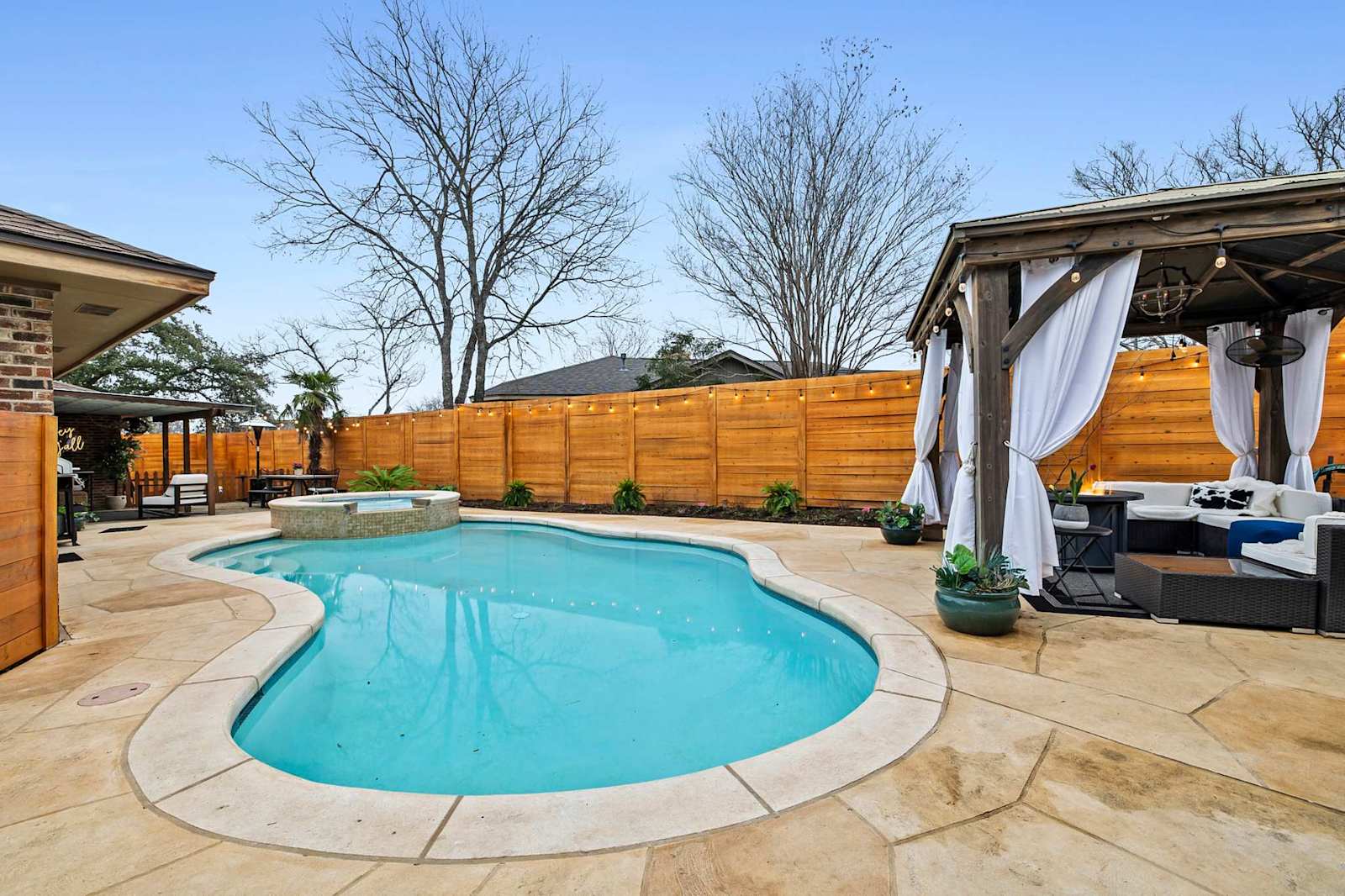 The Pool & Gaming Retreat, photo 38