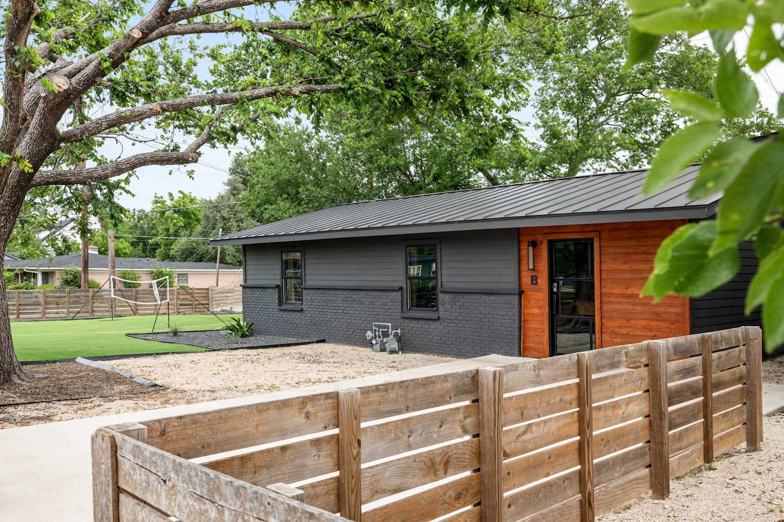 Wonderland Unit B, photo 8