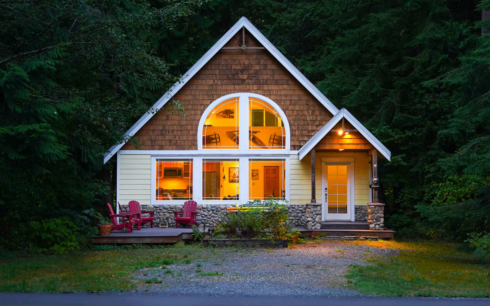 Where to Stay Near Mt. Baker: The Complete Lodging Guide