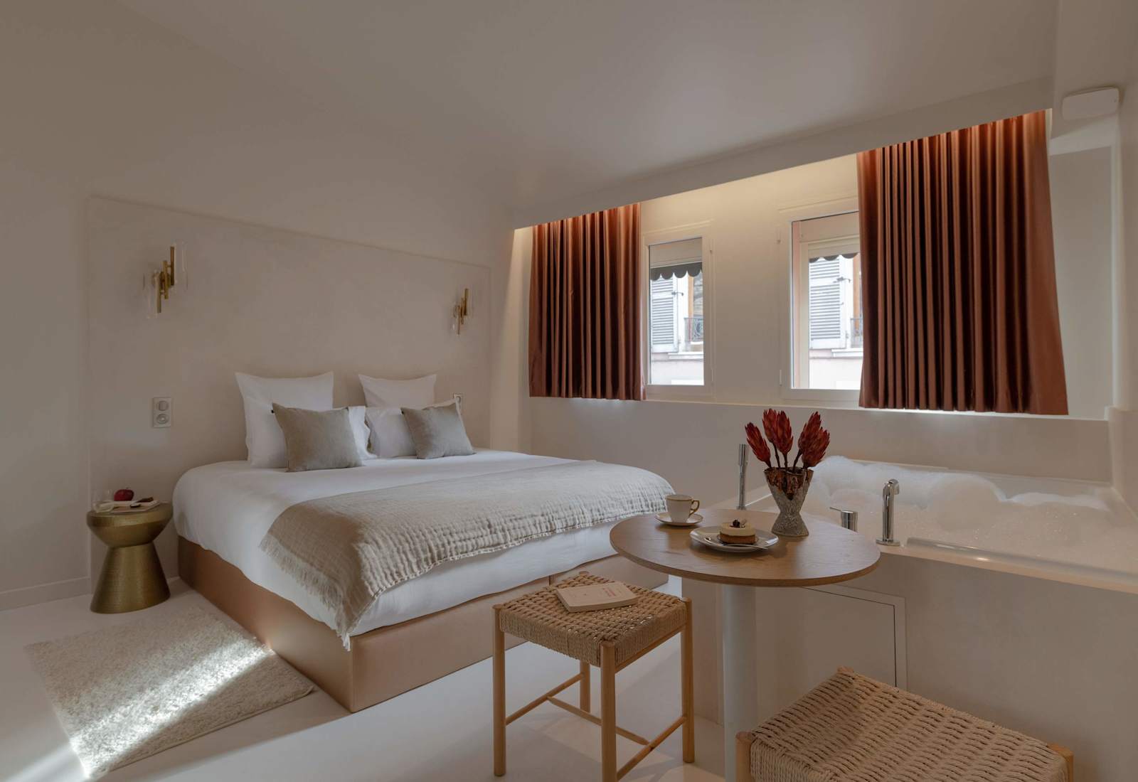 Suite Satin