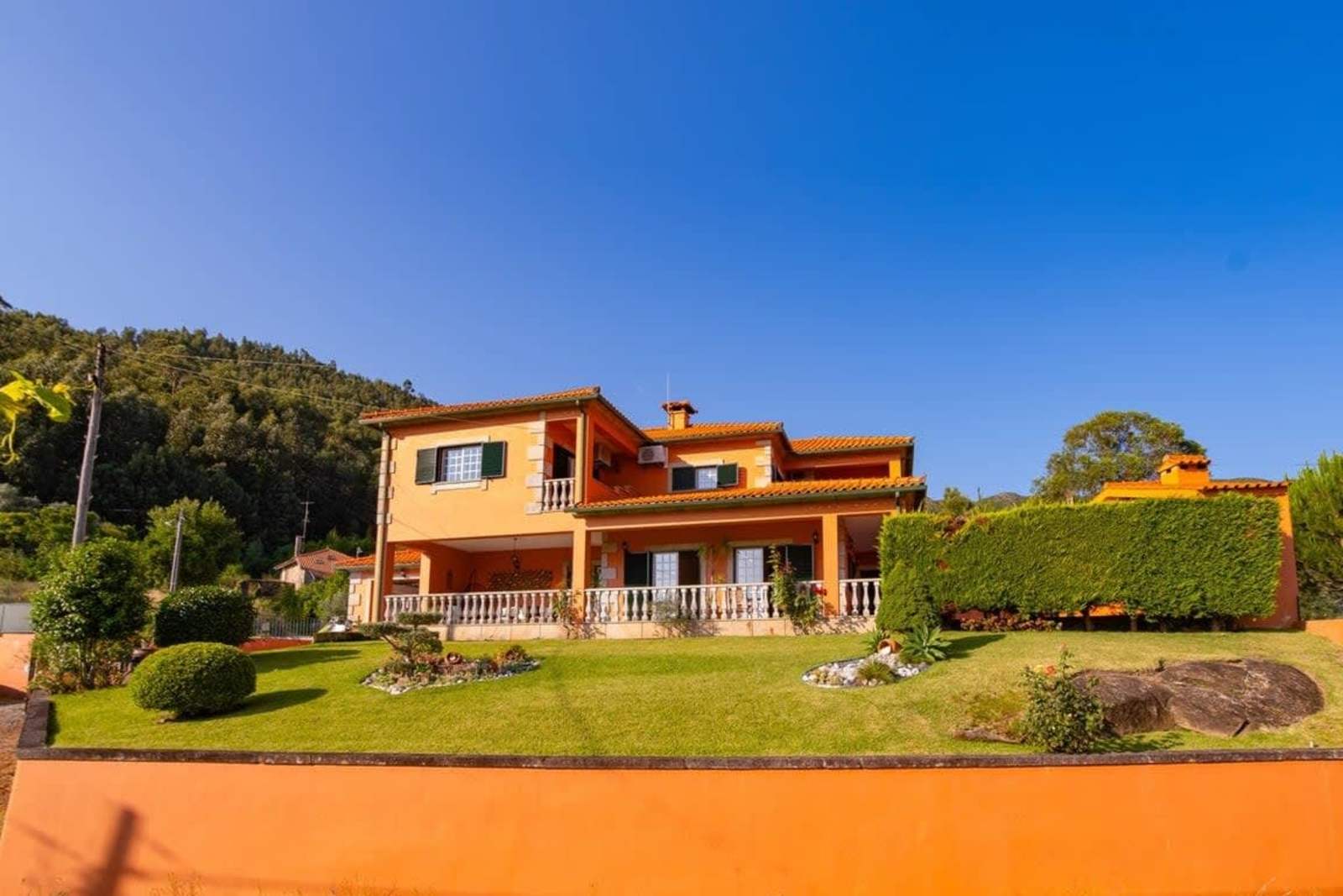 Slow Living Countryside House – luxury villa in Minho, Portugal – image 3