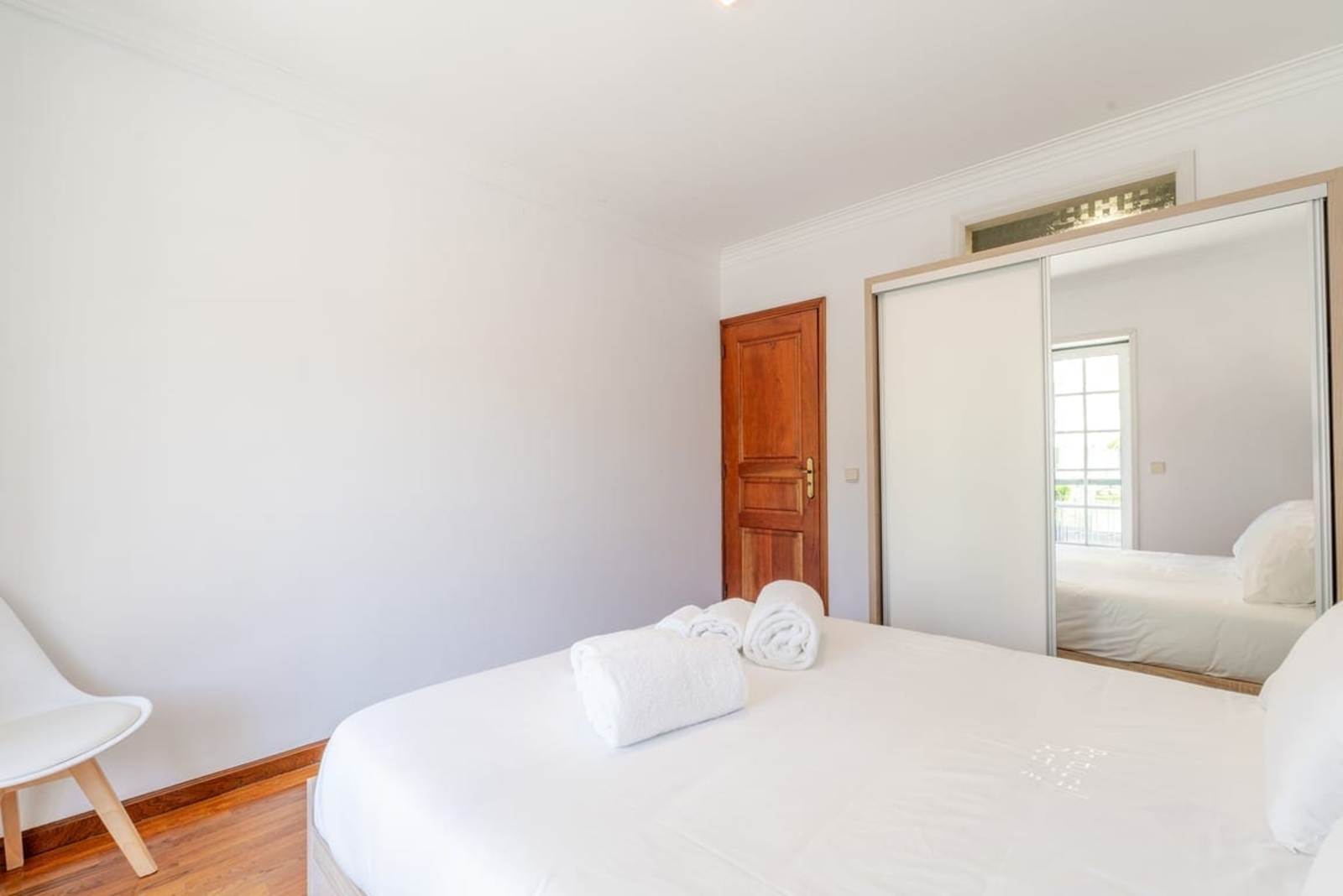 Bandeira Retreat – luxury villa in Minho, Portugal – image 37