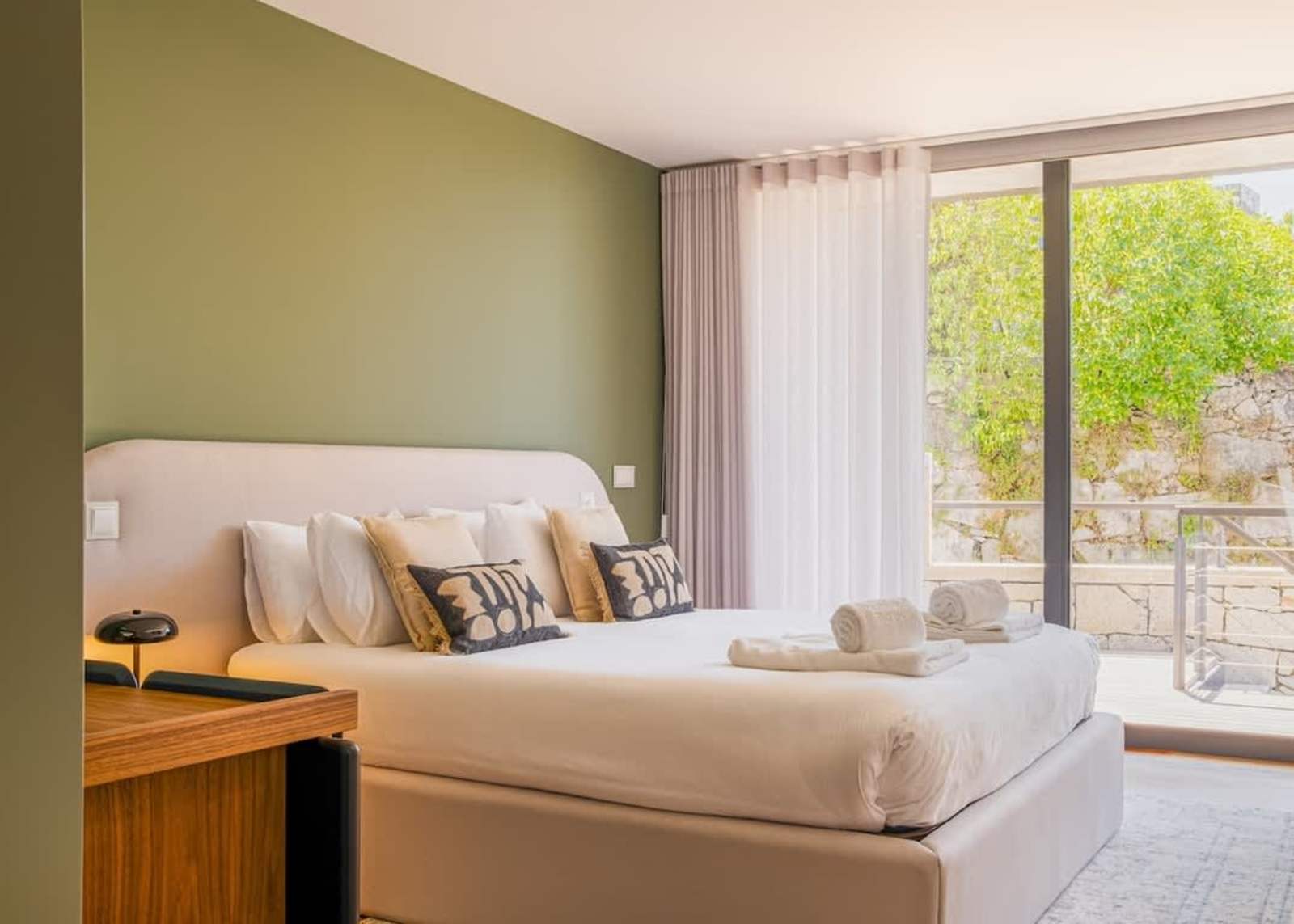 Portugal Active Eben Lodge | Heated Pool – luxury villa in Minho Coast, Portugal – image 49