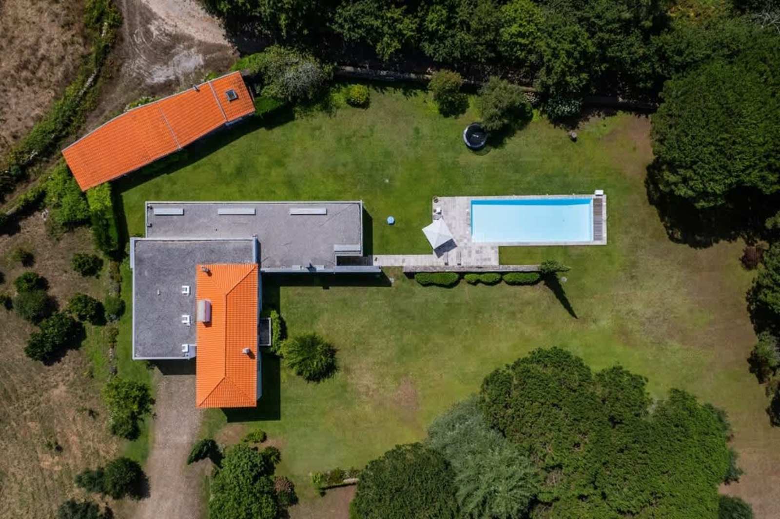 Portugal Active Oliveira's Farm – luxury villa in Minho Coast, Portugal – image 5