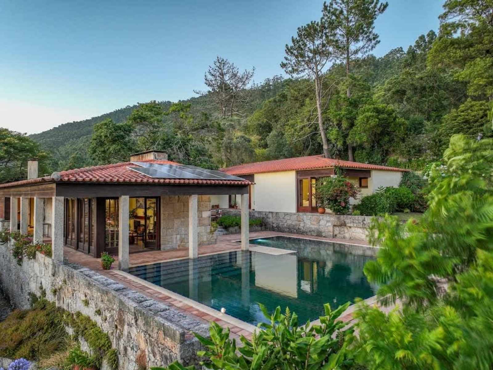 Beach Farm – luxury villa in Minho, Portugal – image 16