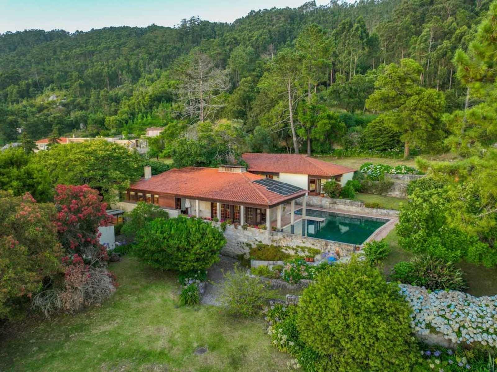 Beach Farm – luxury villa in Minho, Portugal – image 13