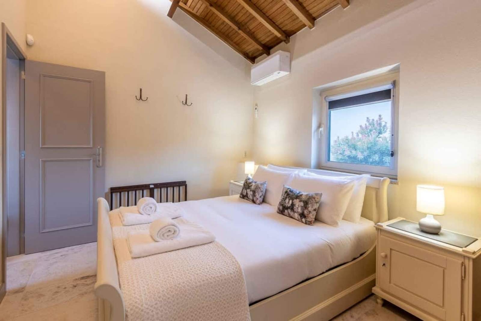 Lima River - S. Silvestre House – luxury villa in Minho Coast, Portugal – image 23