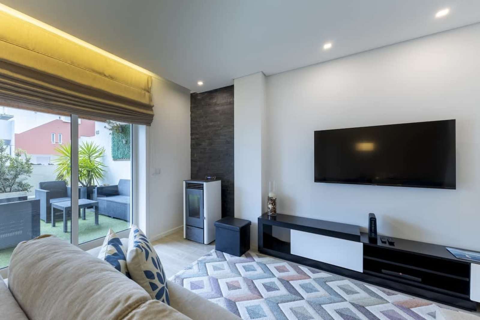 Tide Terrace Duplex – luxury villa in Minho, Portugal – image 4