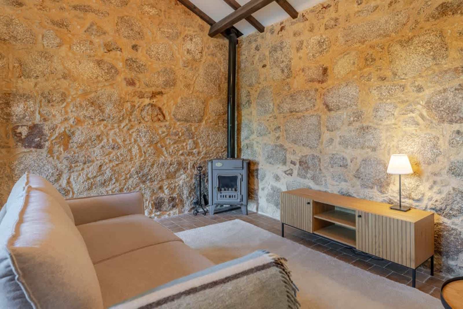 4 Sao Juliao Retreat I Pool, Jacuzzi and Garden Escape Villa – luxury villa in Minho Coast, Portugal – image 183