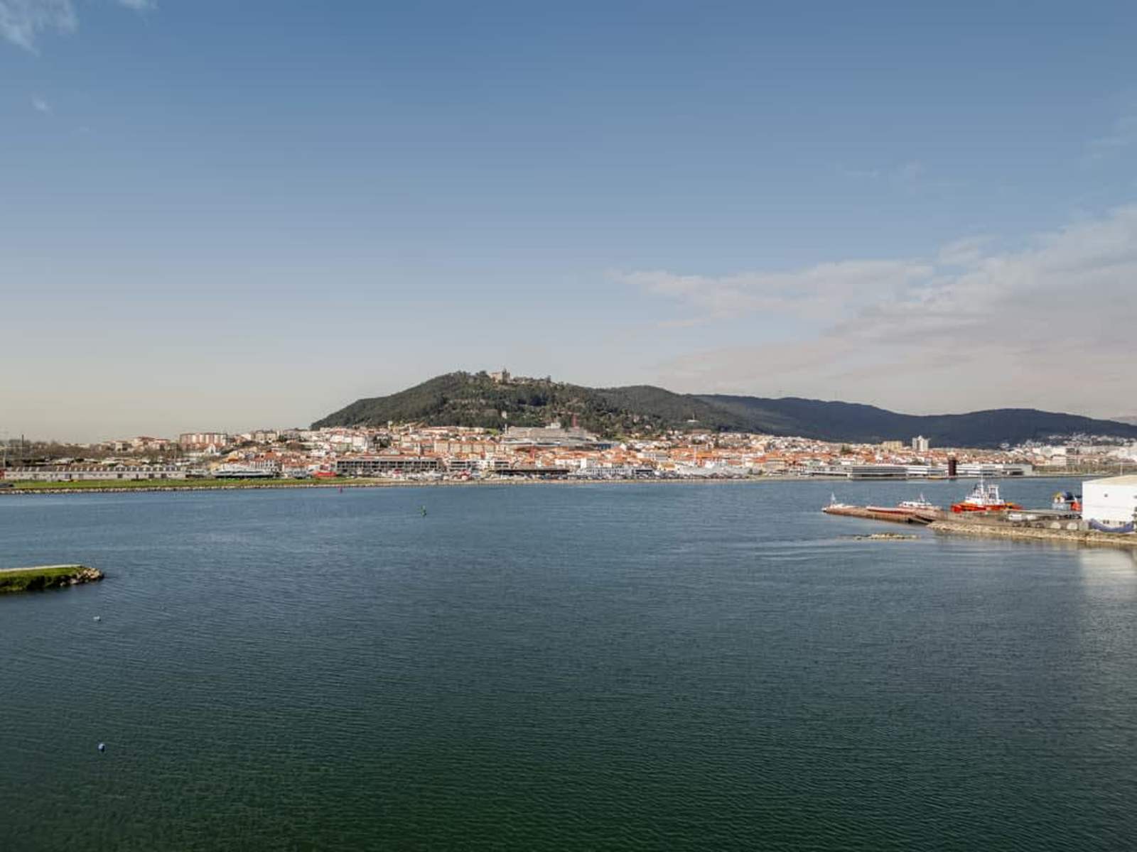 Seabreeze Duplex – luxury villa in Minho, Portugal – image 79