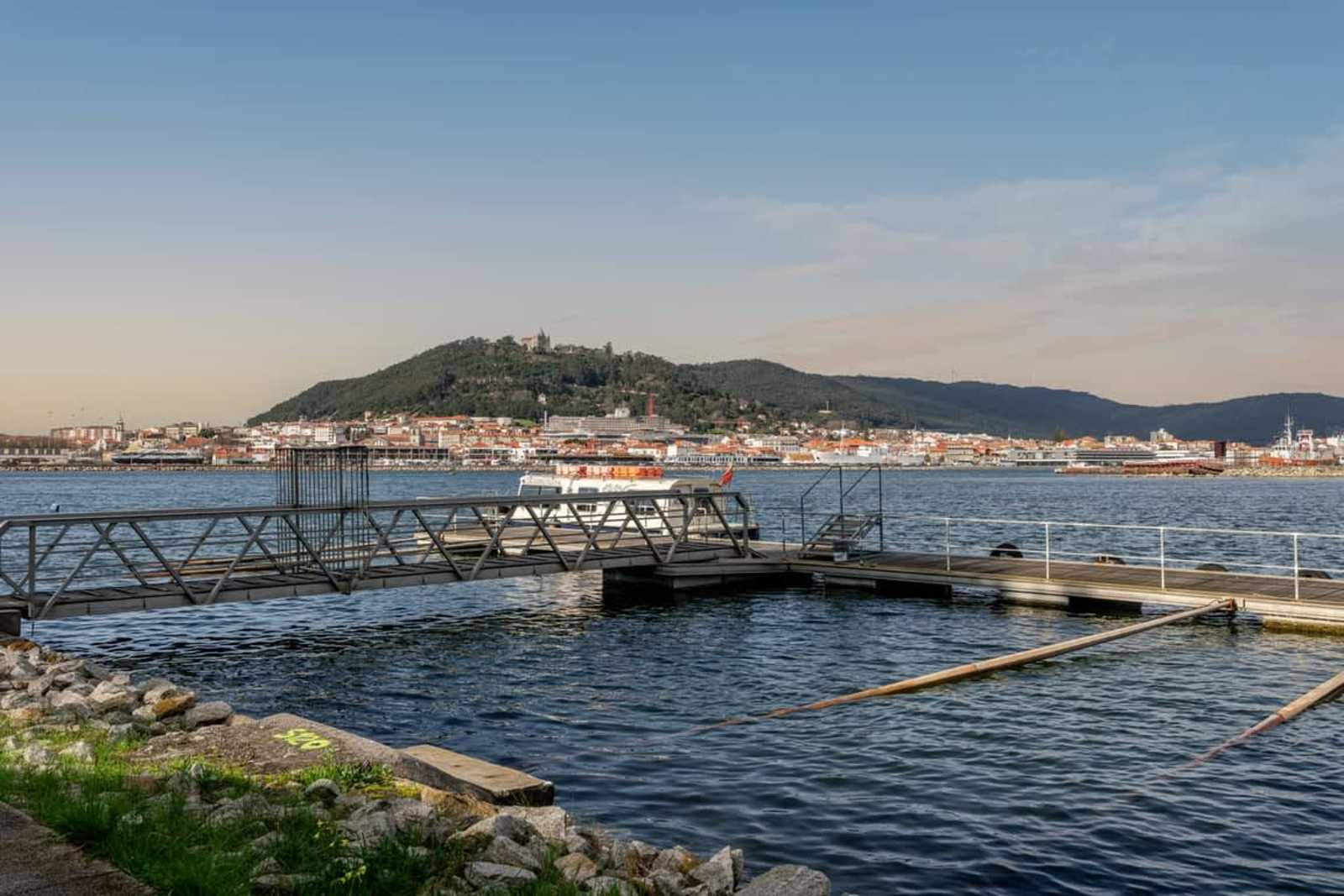 Yellow Breeze Apartment – luxury villa in Minho Coast, Portugal – image 67