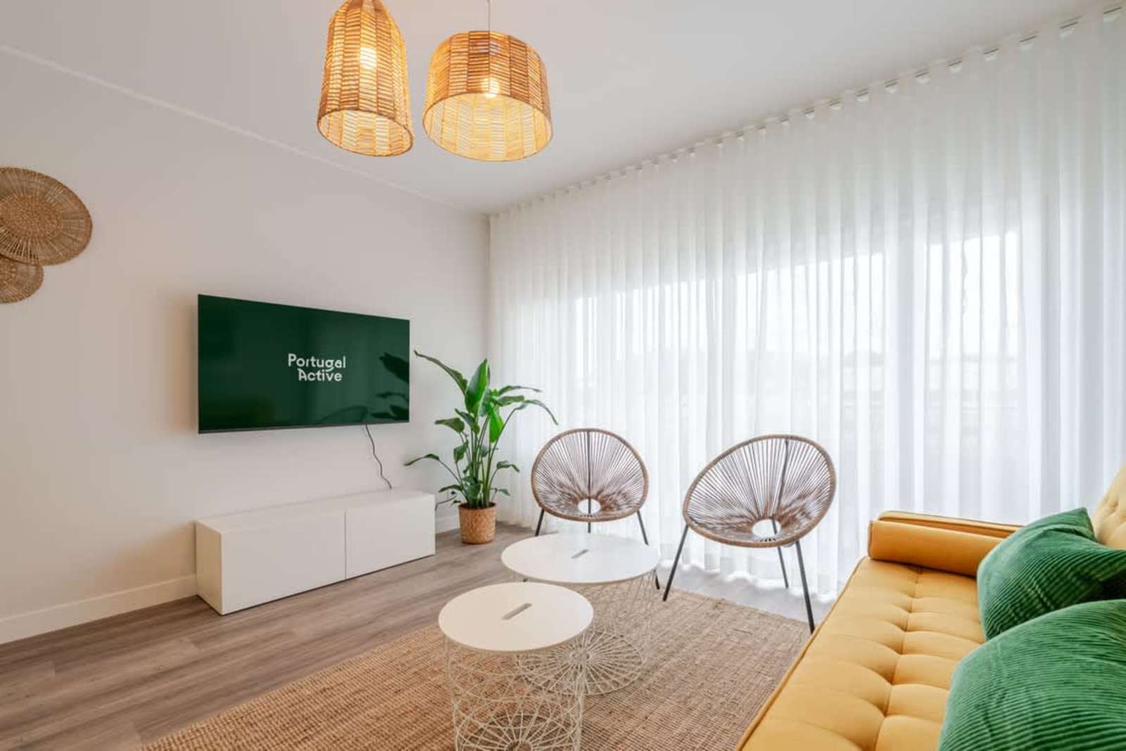 Yellow Breeze Apartment – luxury villa in Minho Coast, Portugal – image 13