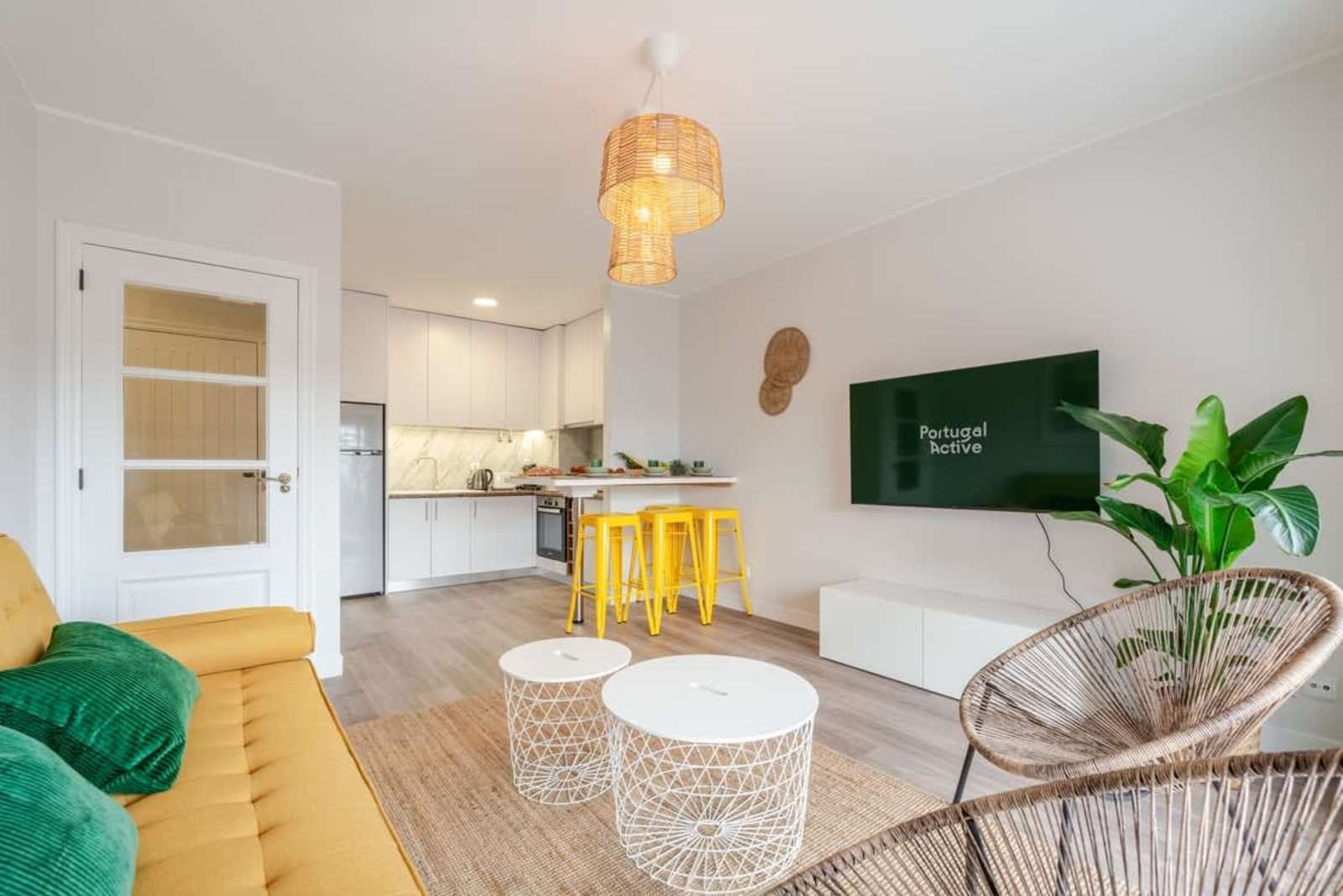 Yellow Breeze Apartment – luxury villa in Minho Coast, Portugal – image 1
