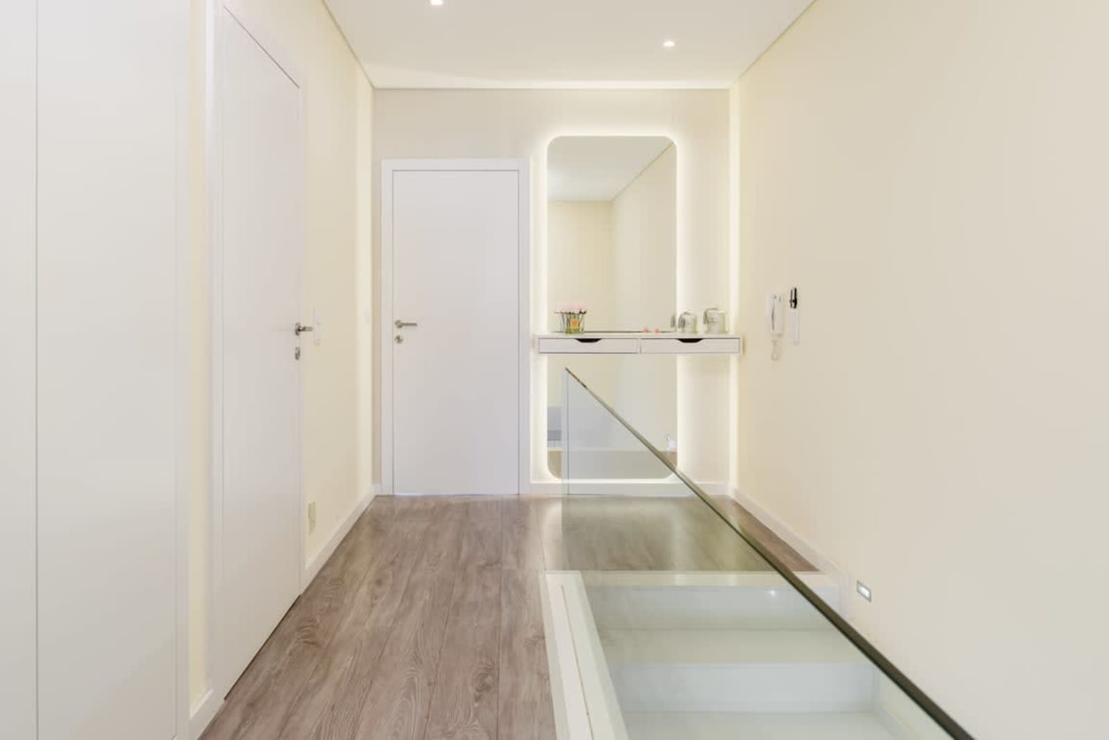 Urban Reflections – luxury villa in Minho, Portugal – image 31