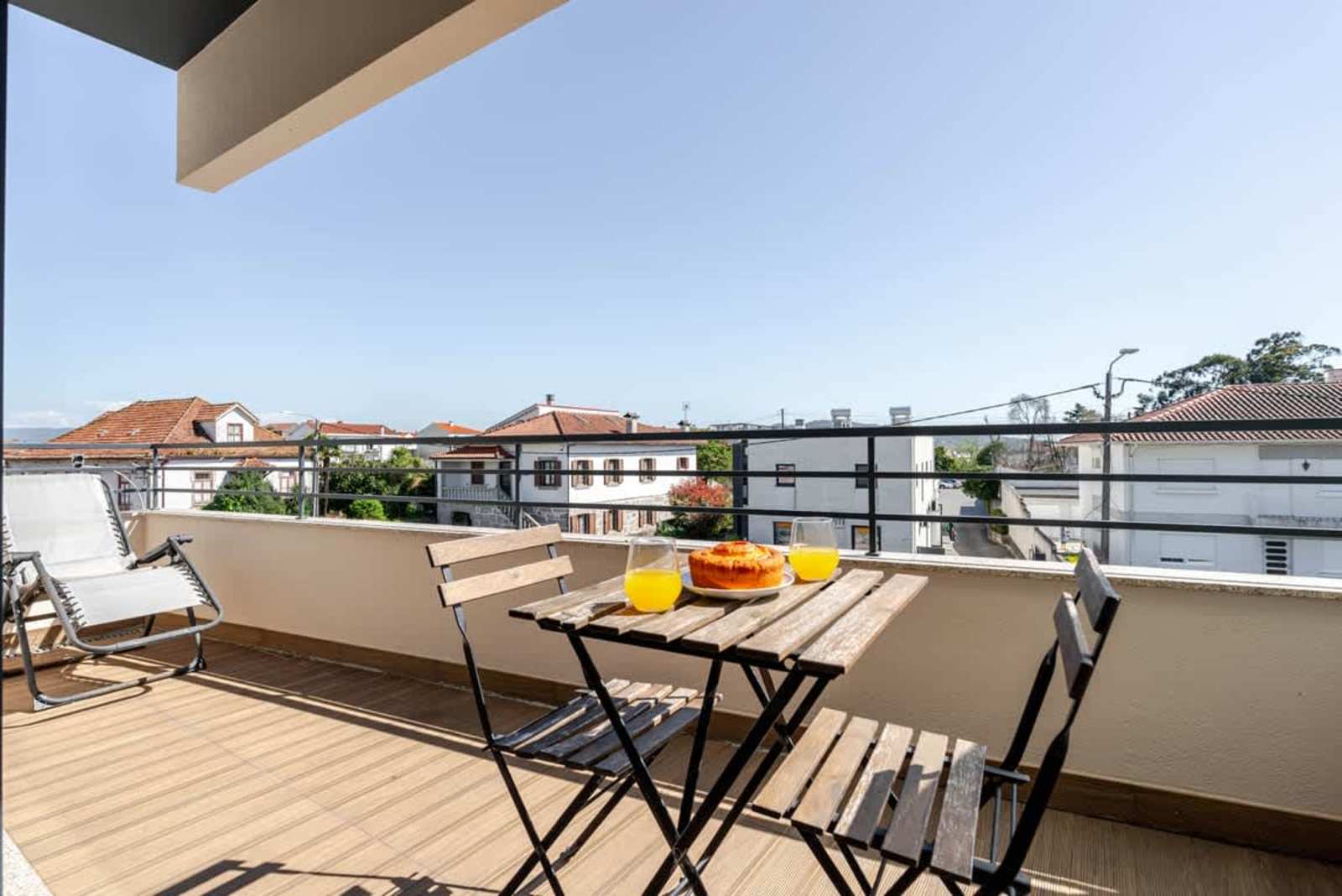 Urban Reflections – luxury villa in Minho, Portugal – image 64