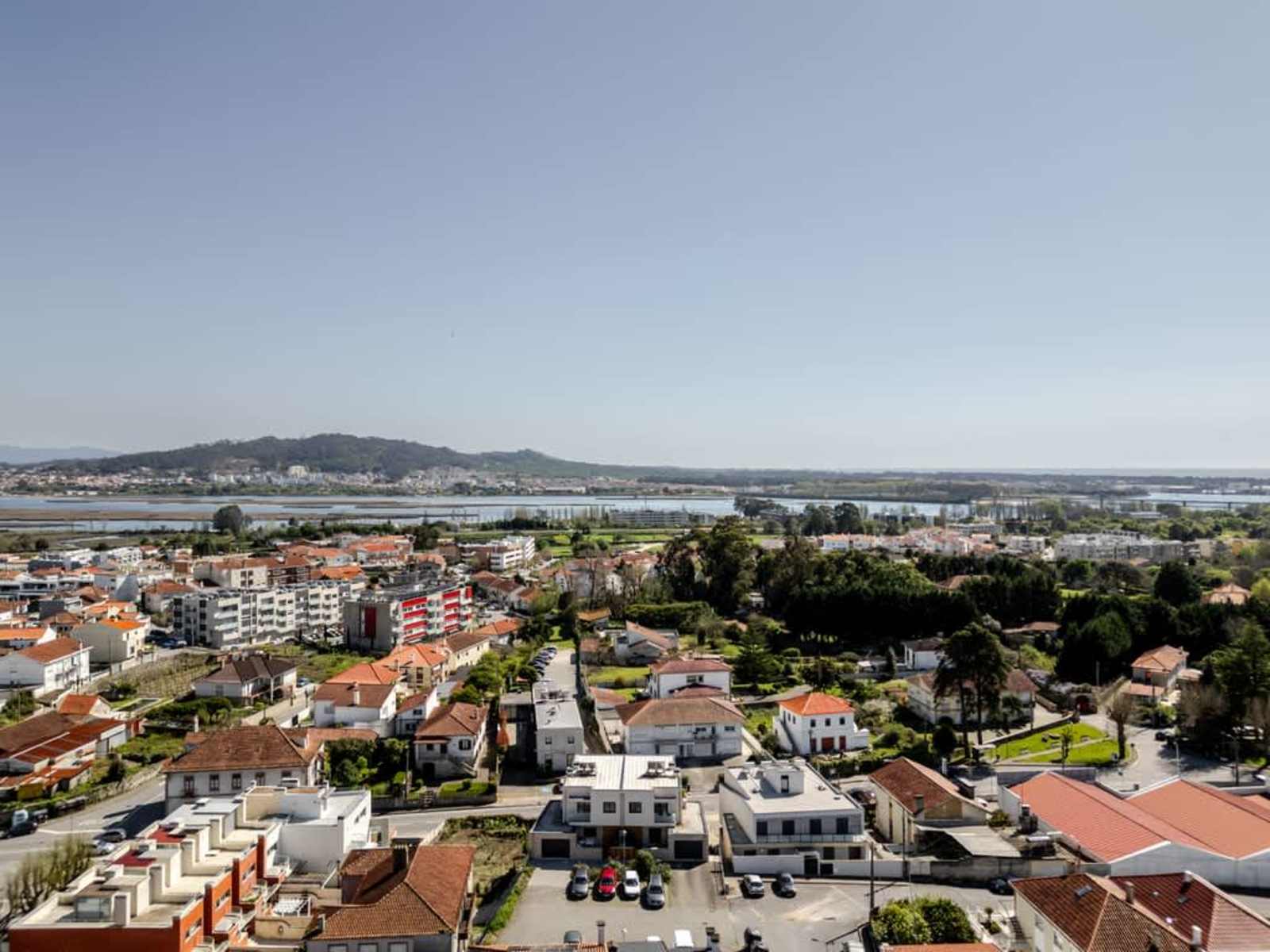 Urban Reflections – luxury villa in Minho, Portugal – image 76
