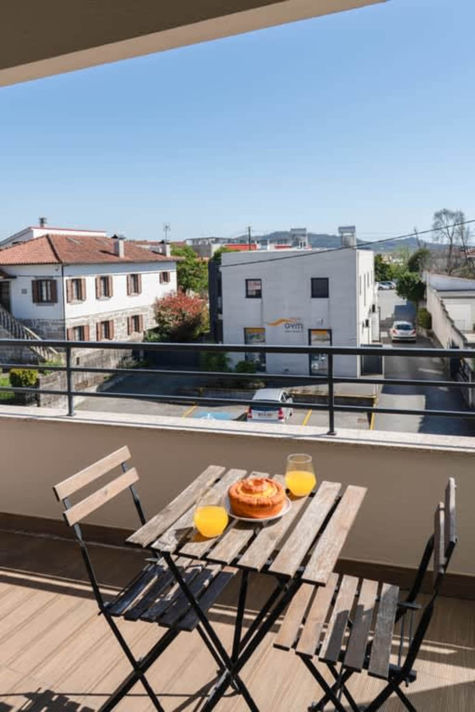 Urban Reflections – luxury villa in Minho, Portugal – image 66