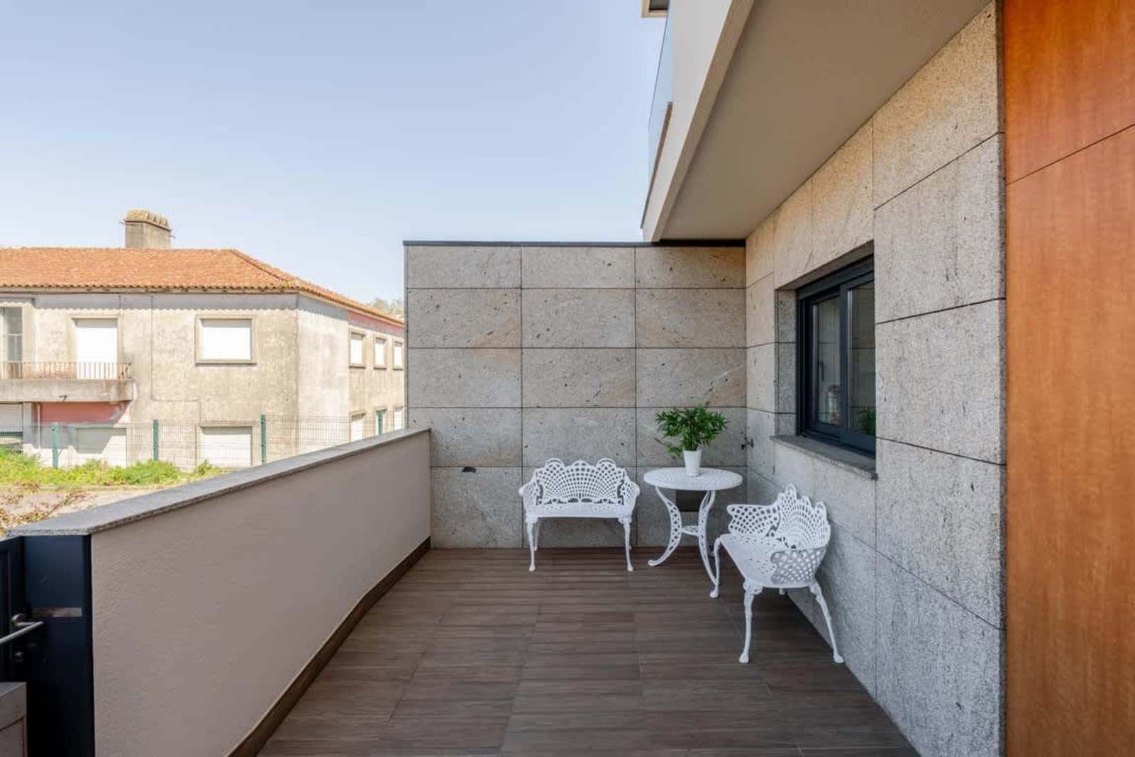 Urban Reflections – luxury villa in Minho, Portugal – image 69