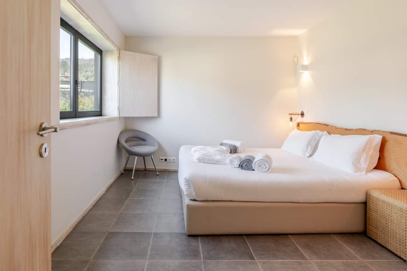 Stone by the Sea I Mountain and Beach Retreat with Pool – luxury villa in Minho Coast, Portugal – image 39