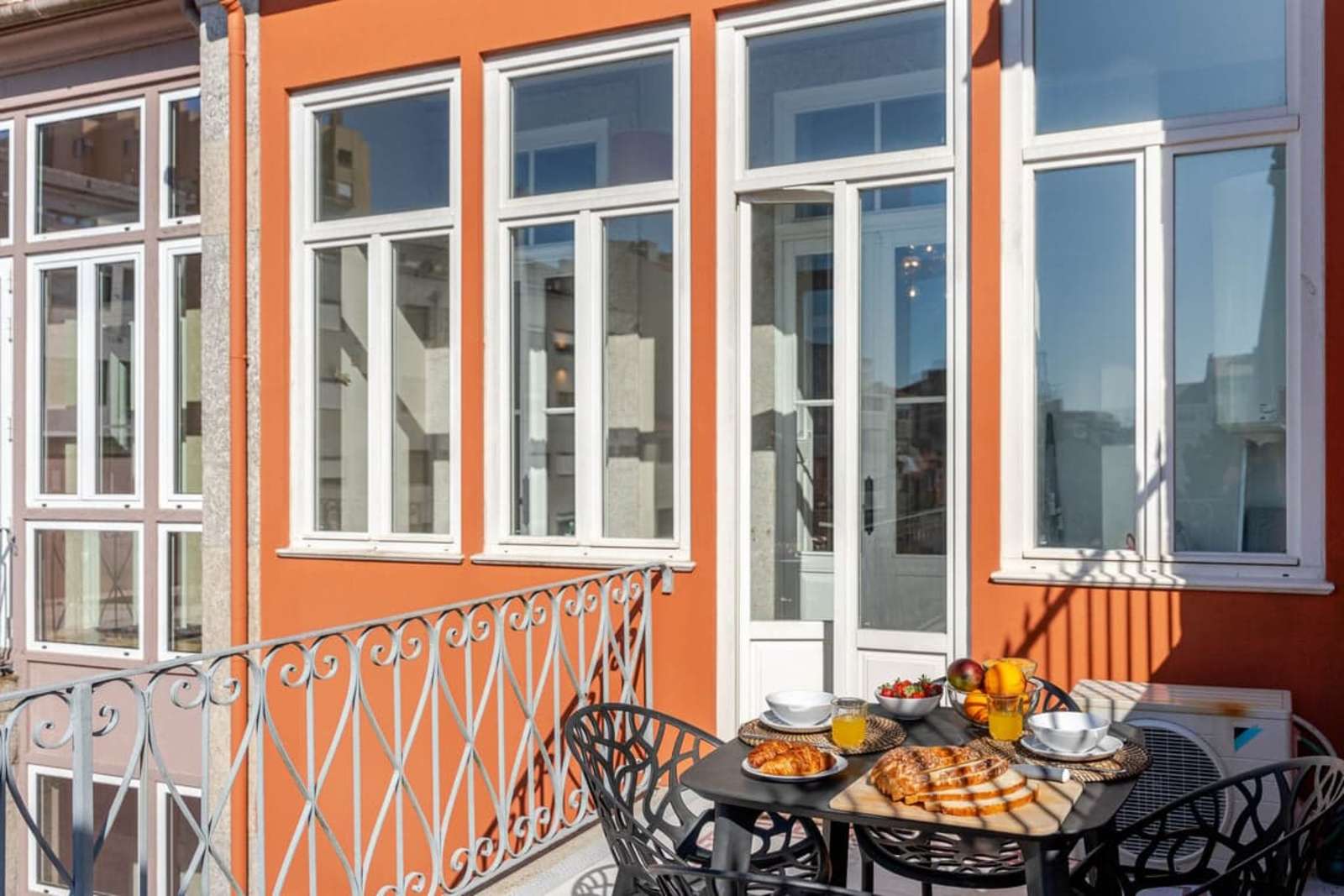 Classic Meets Modern I Downtown Balcony Retreat – luxury villa in Porto and Douro, Portugal – image 49
