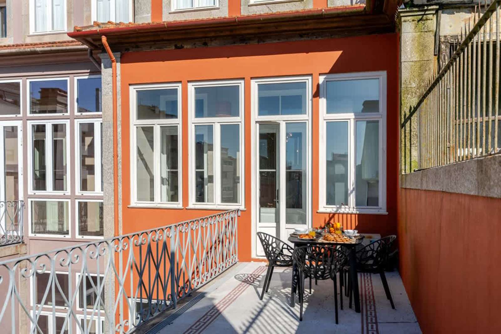 Classic Meets Modern I Downtown Balcony Retreat – luxury villa in Porto and Douro, Portugal – image 60