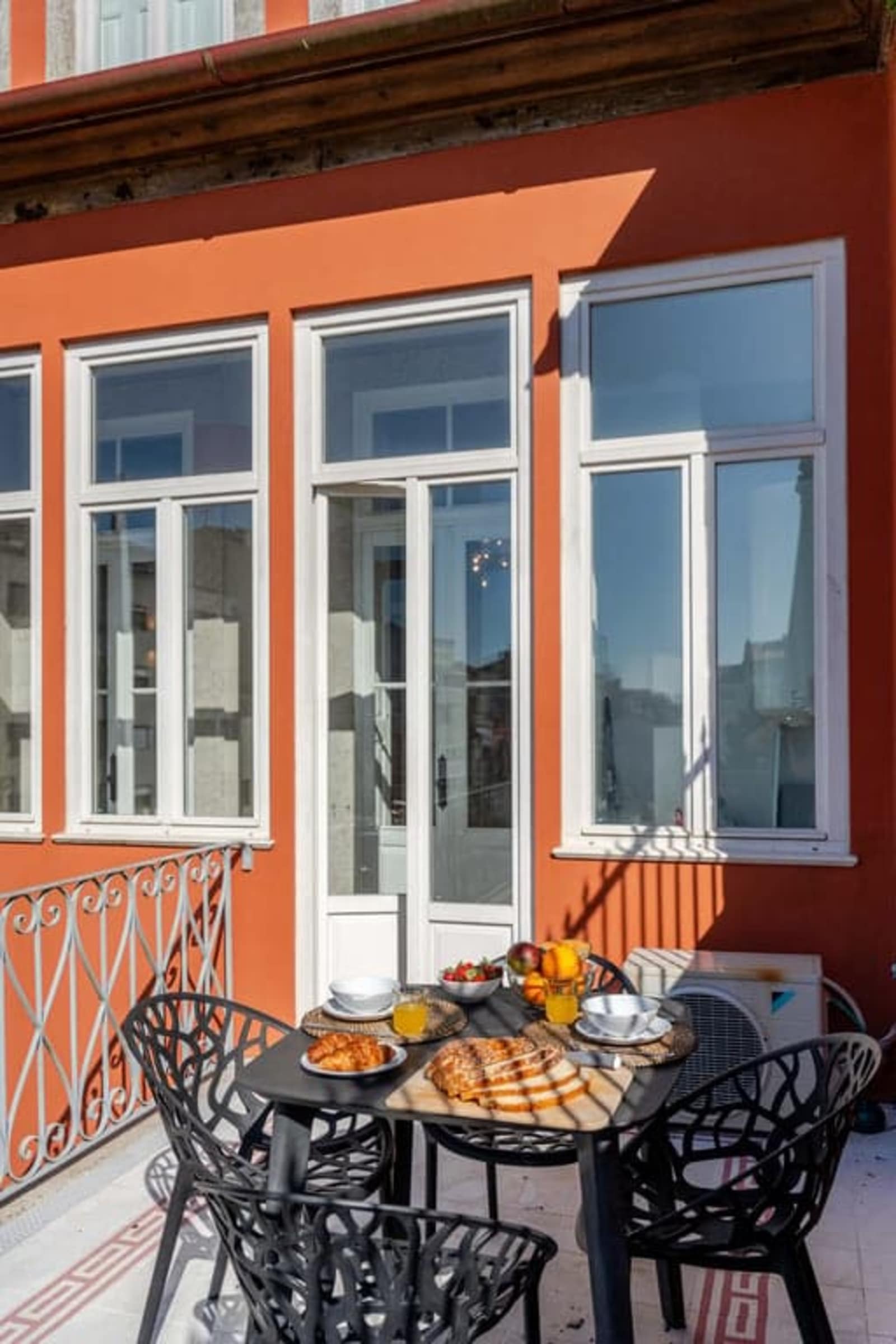 Classic Meets Modern I Downtown Balcony Retreat – luxury villa in Porto and Douro, Portugal – image 56