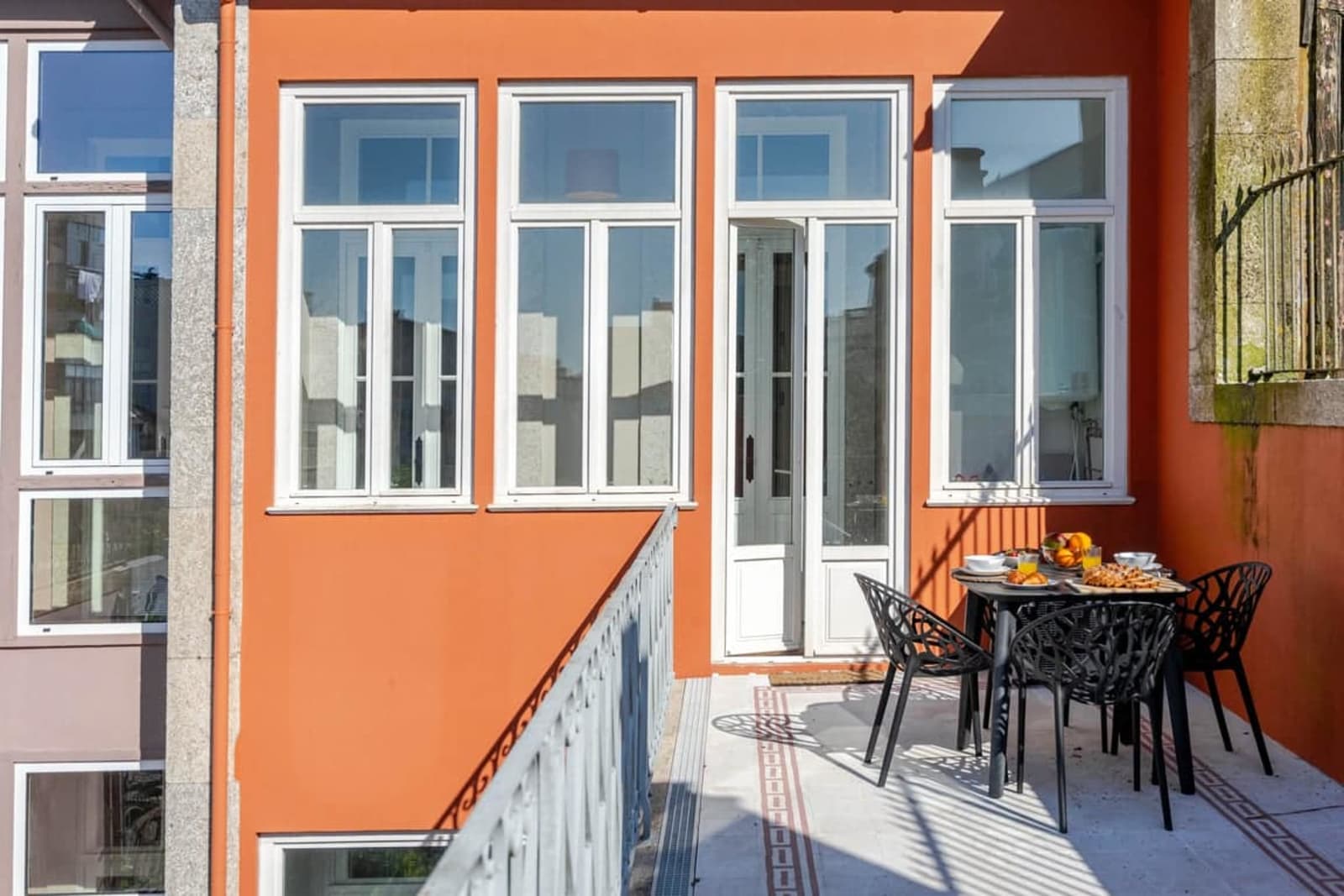 Classic Meets Modern I Downtown Balcony Retreat – luxury villa in Porto and Douro, Portugal – image 51